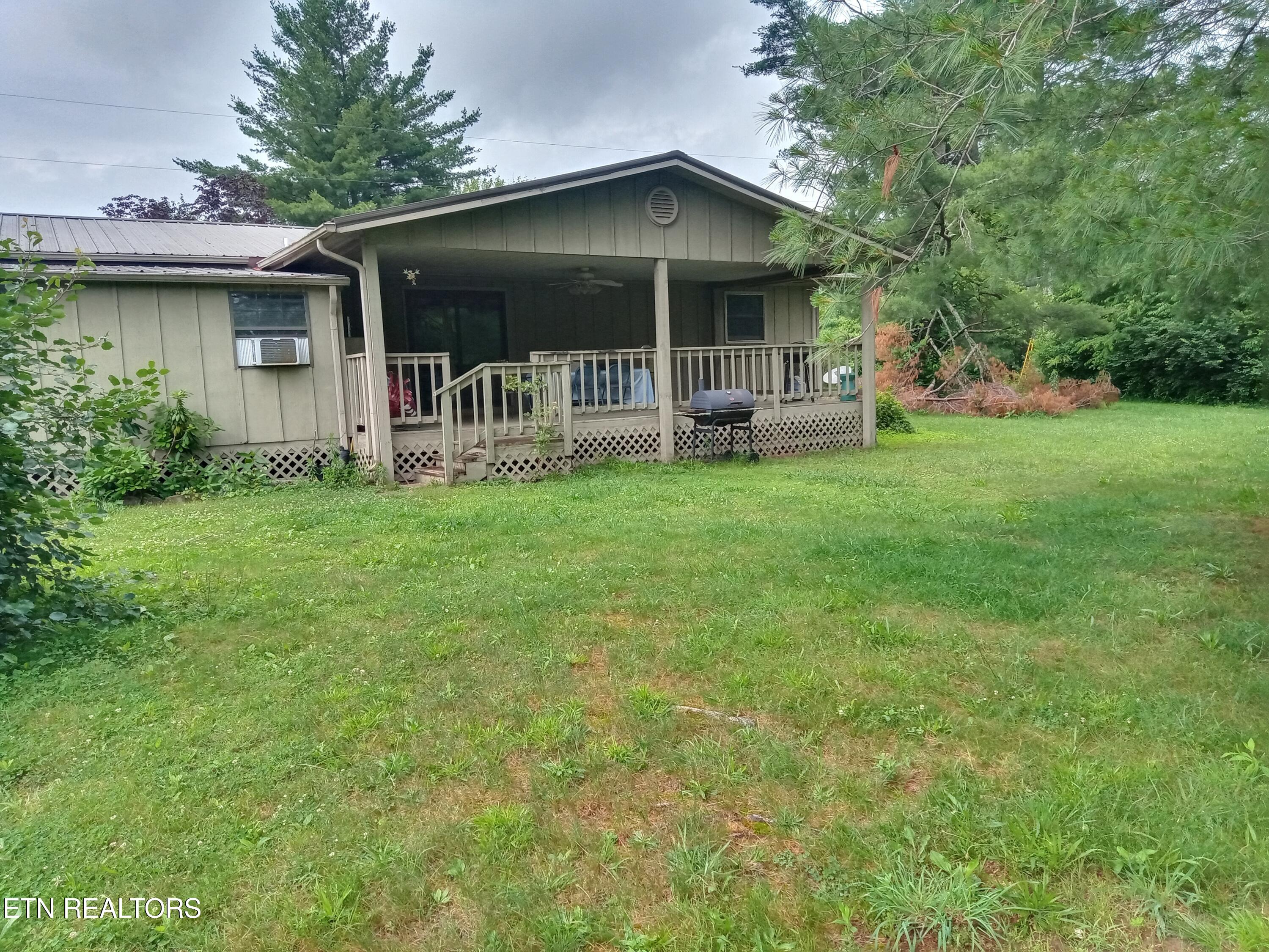 3281 Tabor OOP Crossville TN 38571