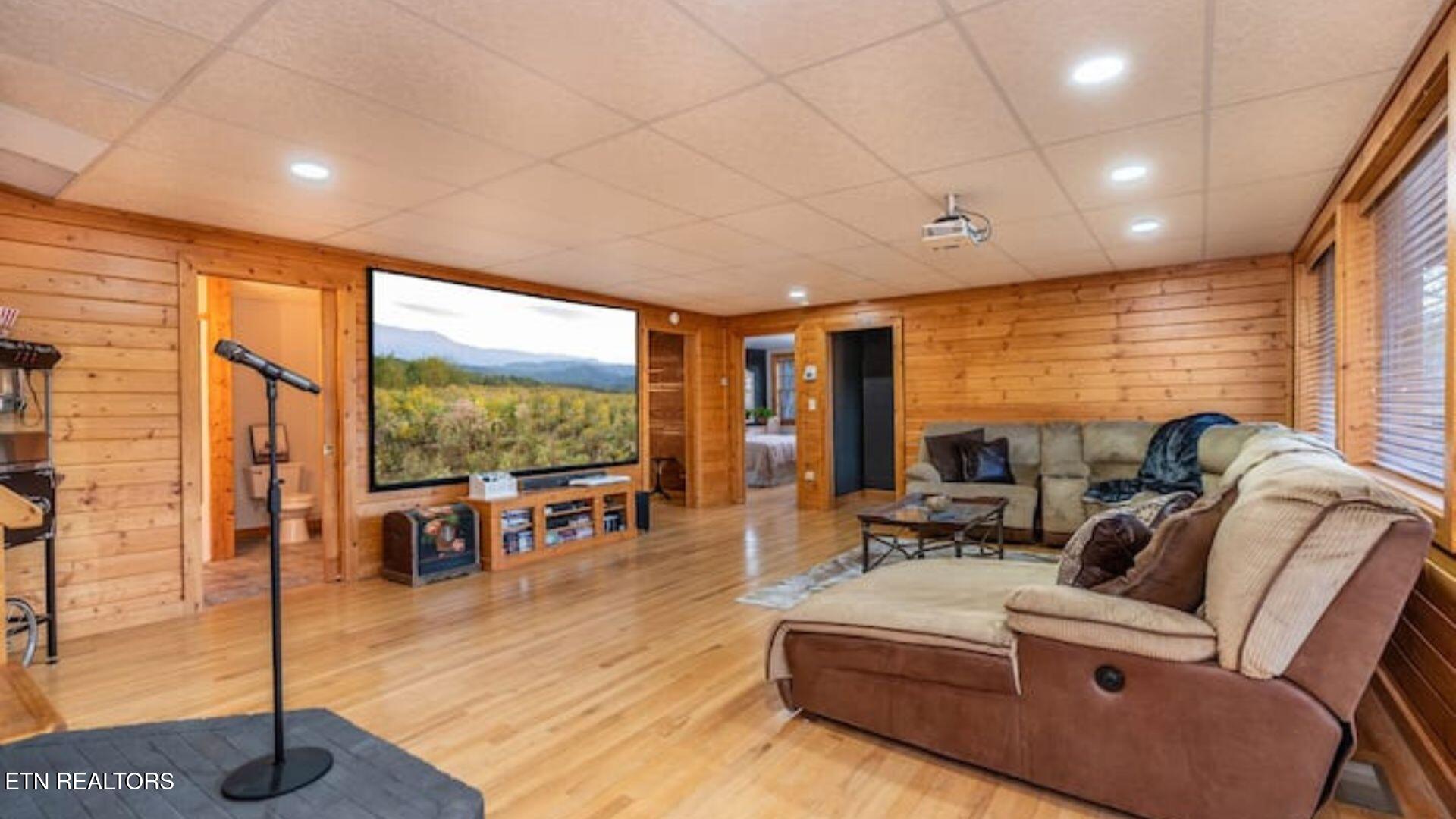 449 Lucerne Way Gatlinburg TN 37738