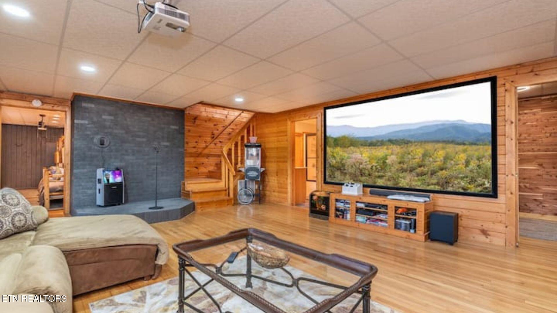 449 Lucerne Way Gatlinburg TN 37738