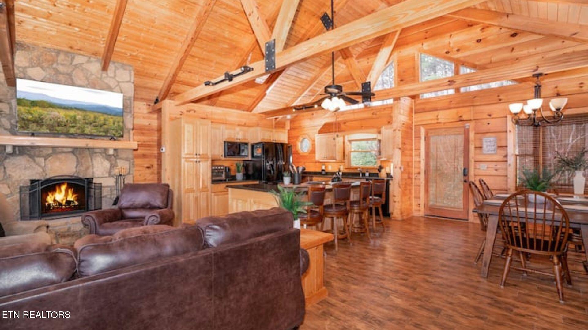 449 Lucerne Way Gatlinburg TN 37738