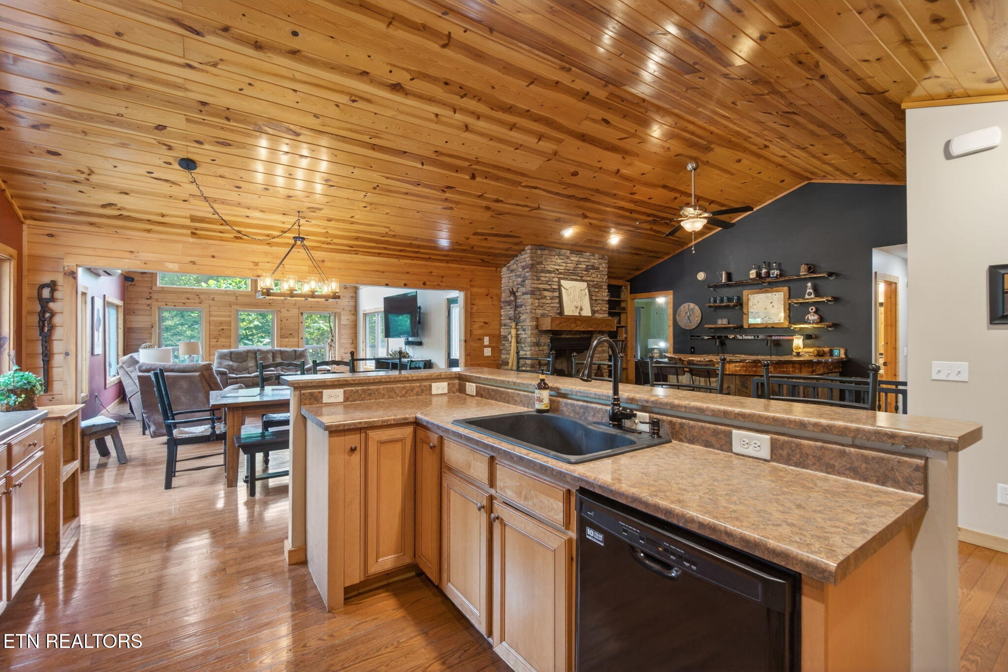 232 Victoria Circle Jamestown TN 38556