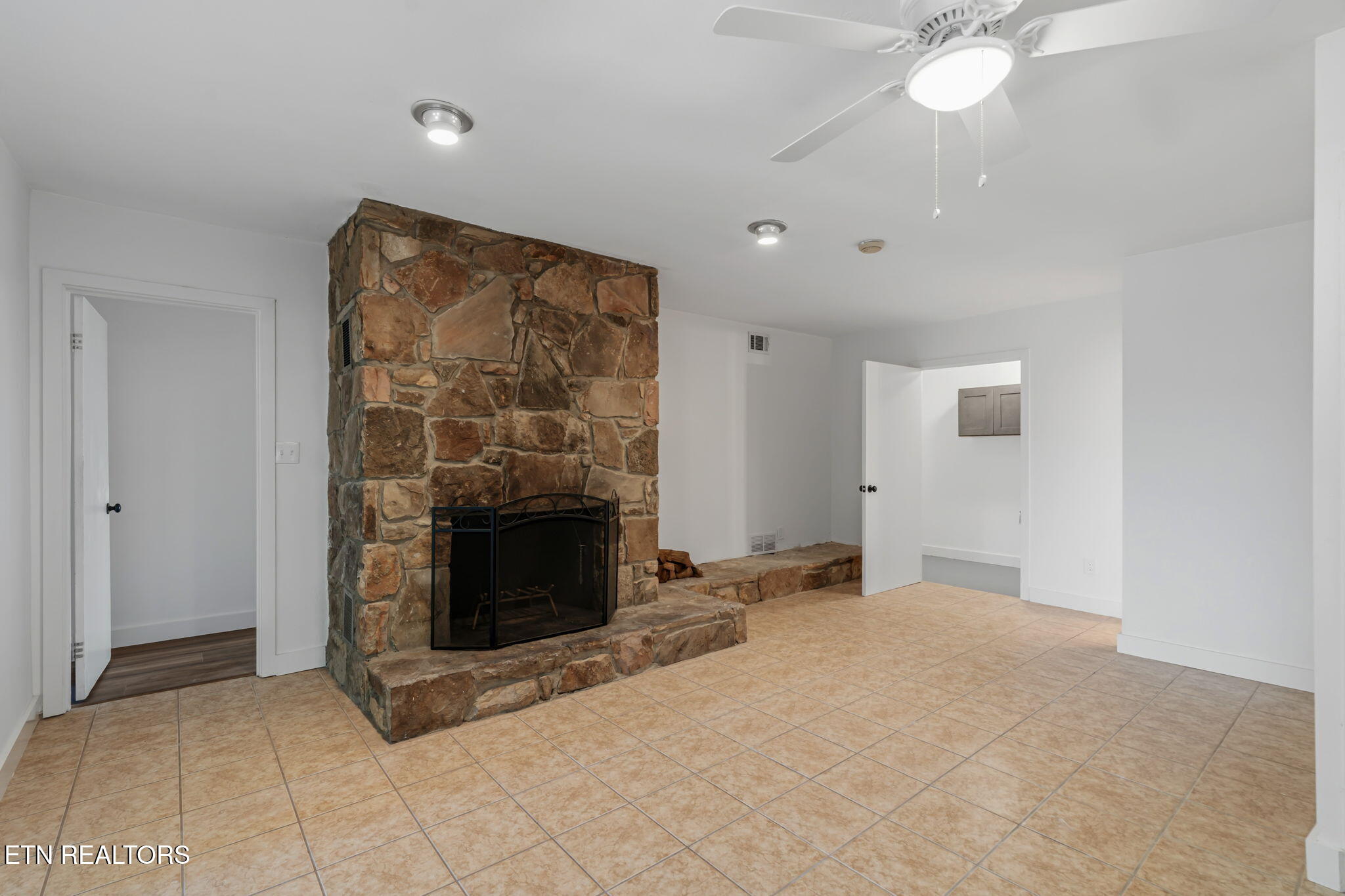 987 Ponder Road Knoxville TN 37923