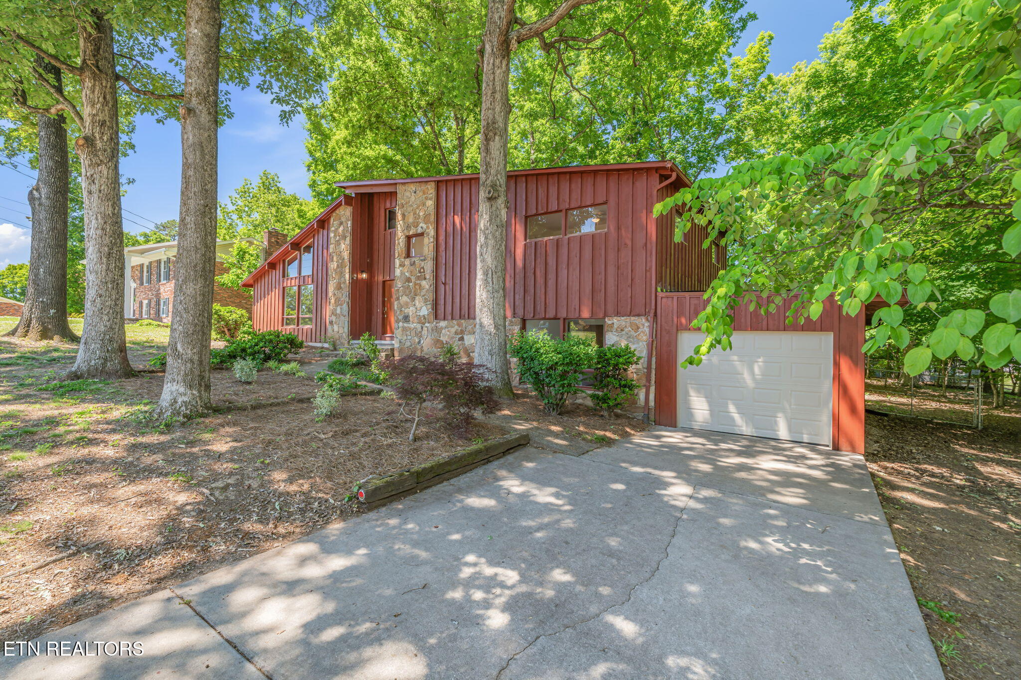987 Ponder Road Knoxville TN 37923