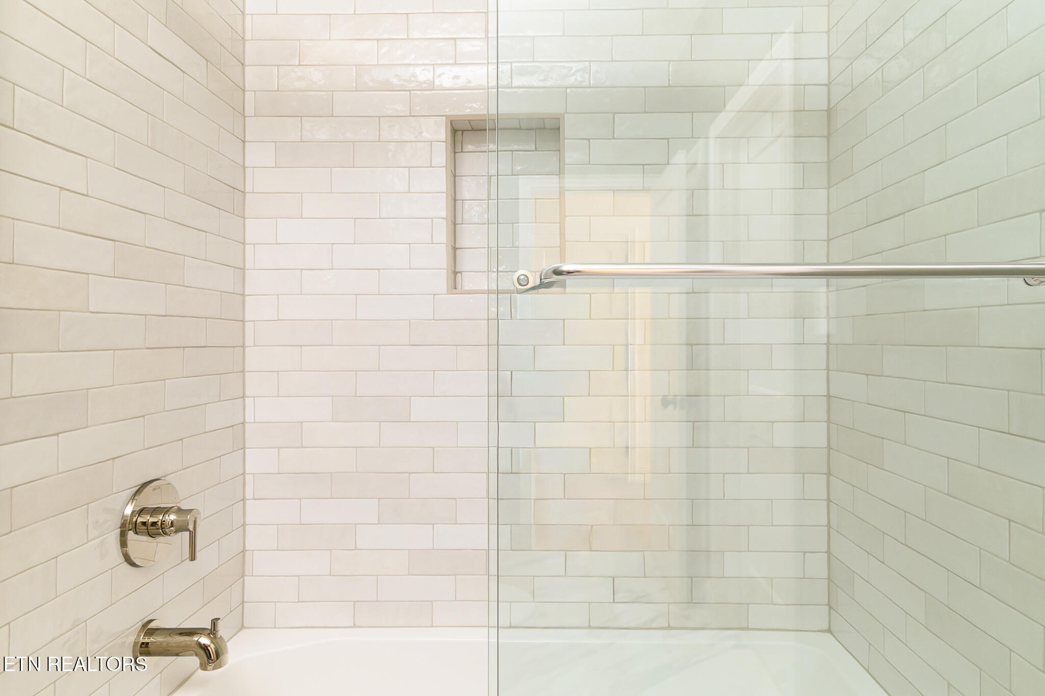 107 Alpine Drive Clinton TN 37716