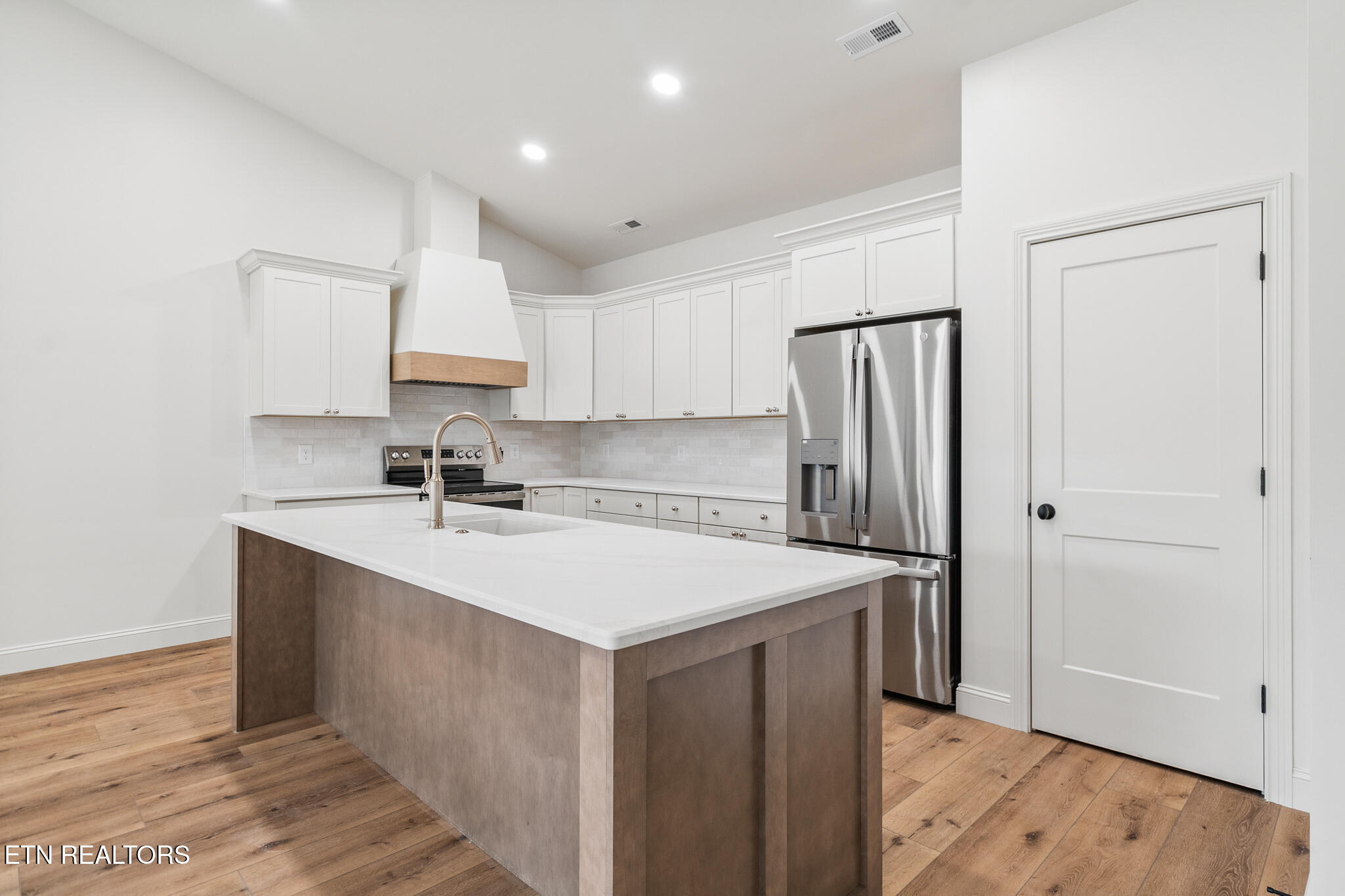 107 Alpine Drive Clinton TN 37716