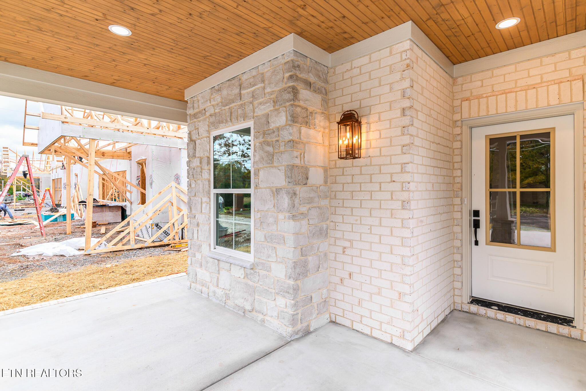 107 Alpine Drive Clinton TN 37716