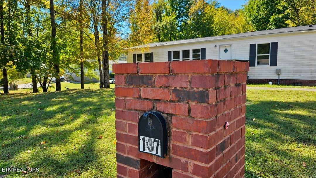 137 Cutters Lane Clinton TN 37716