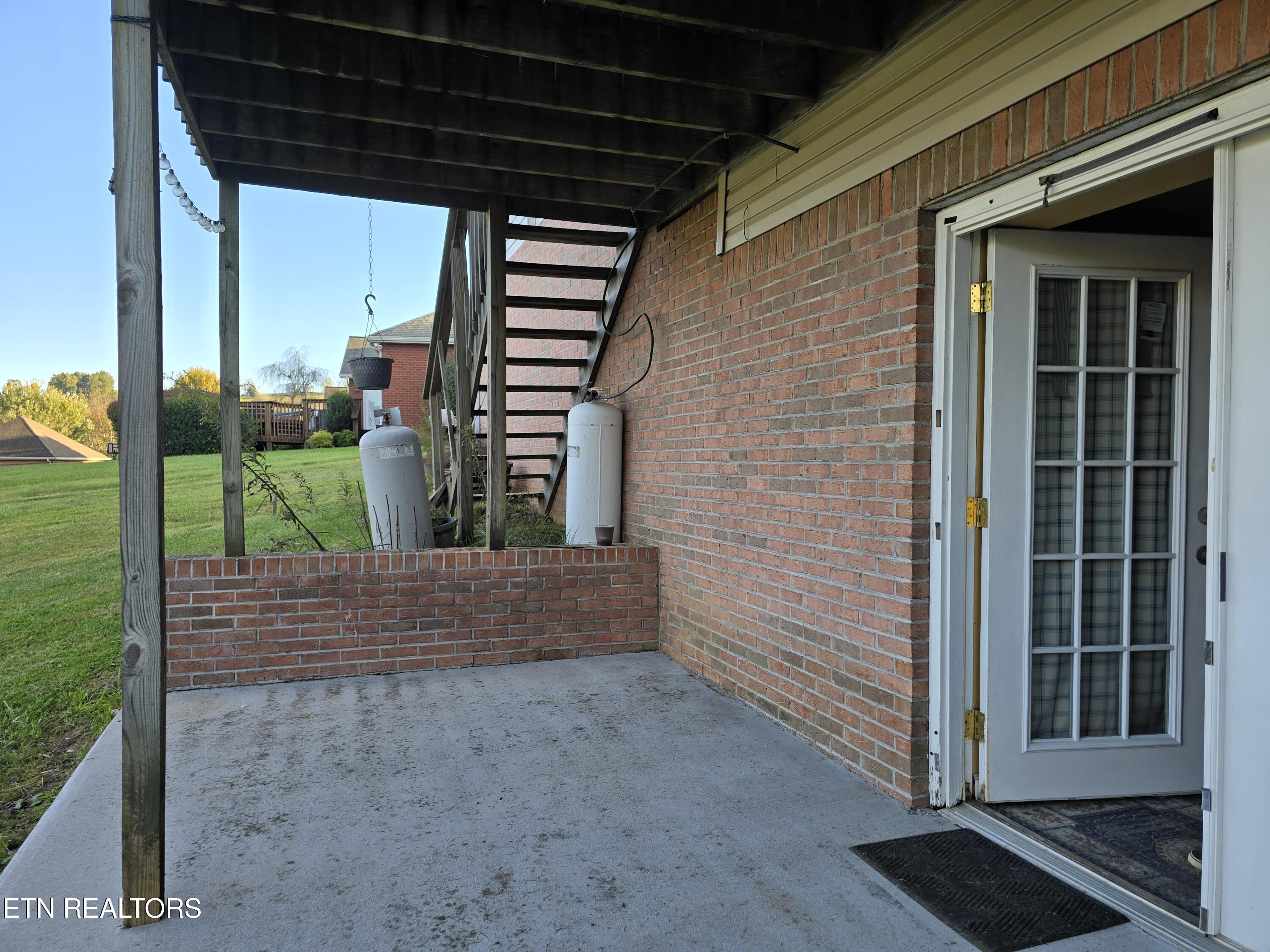 156 El Sara Drive New Tazewell TN 37825