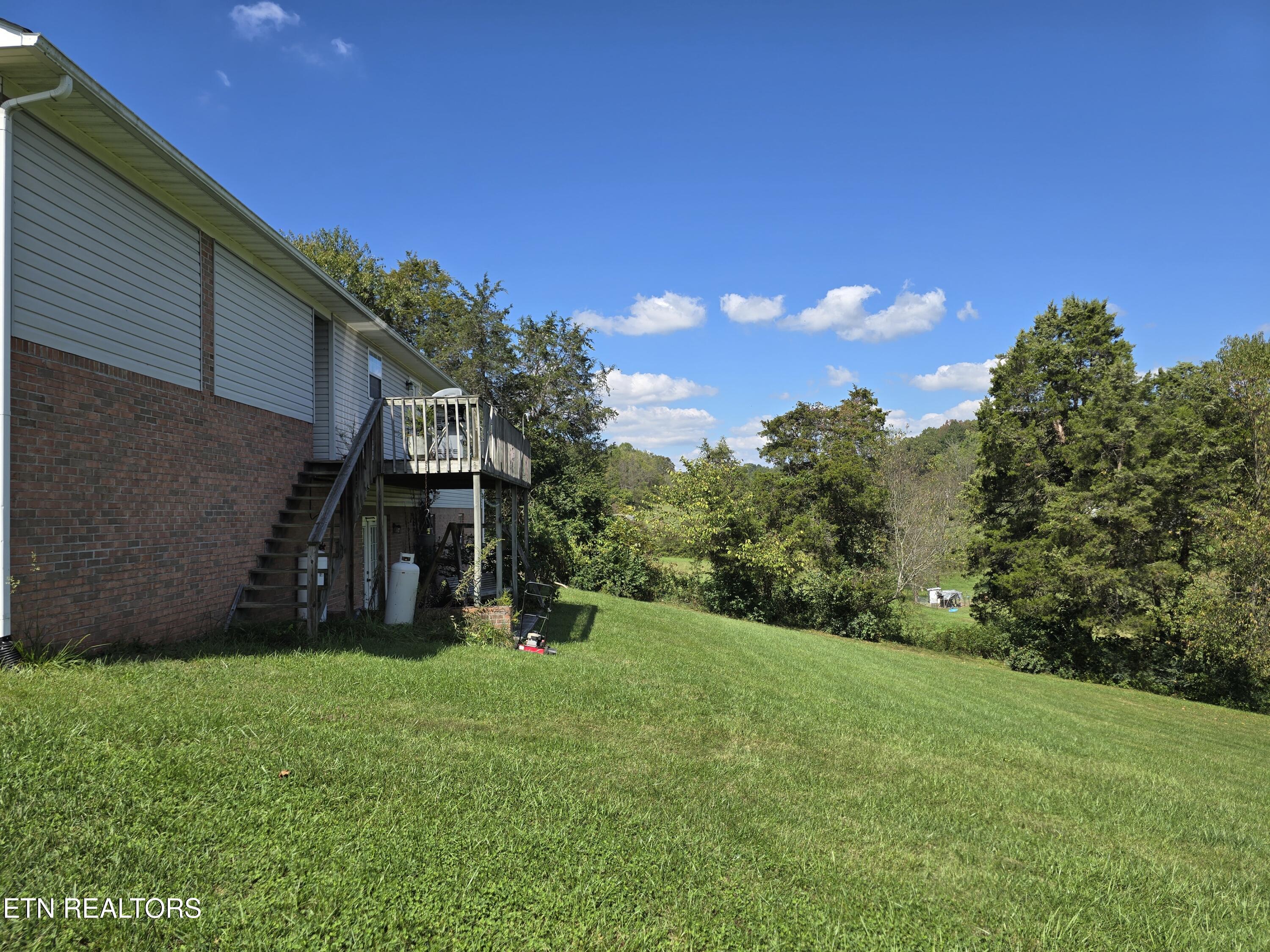 156 El Sara Drive New Tazewell TN 37825