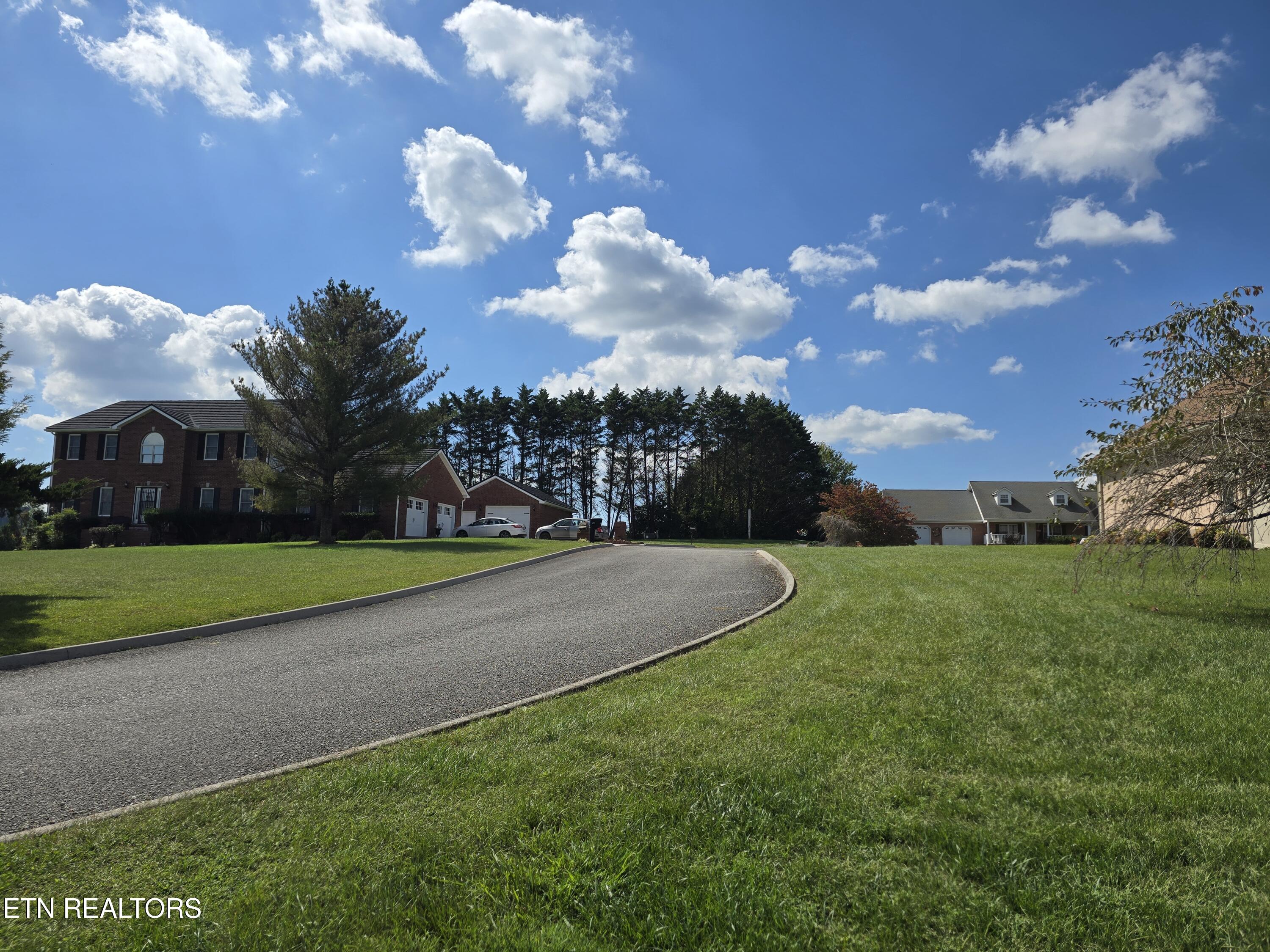 156 El Sara Drive New Tazewell TN 37825