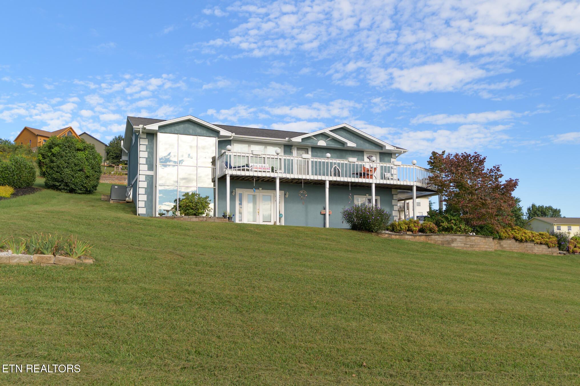926 Hilltop Lane Kodak TN 37764