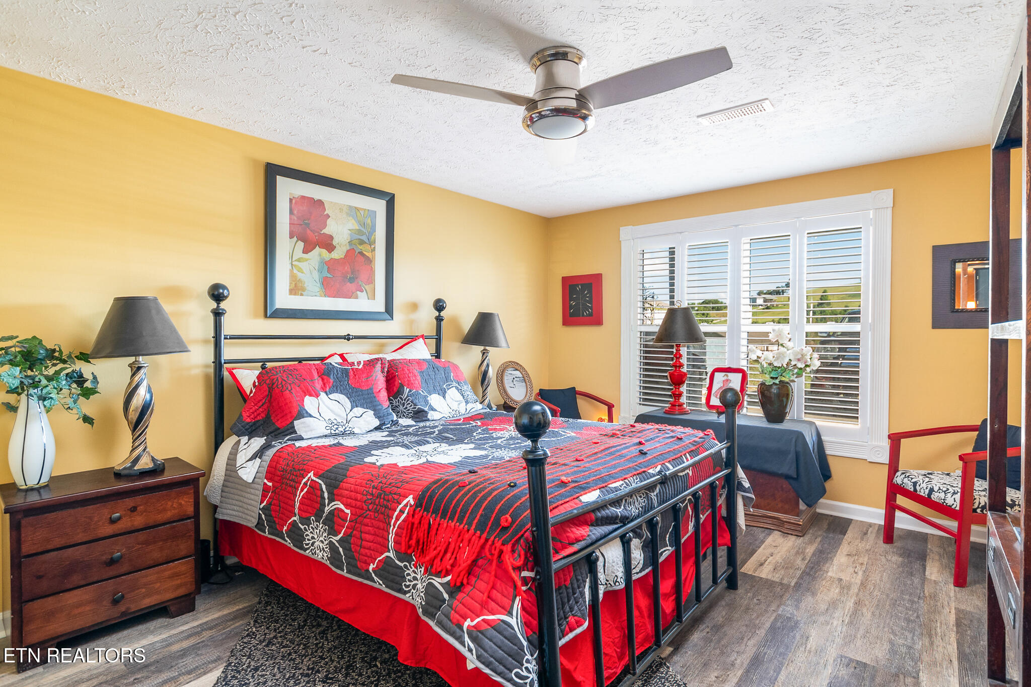 926 Hilltop Lane Kodak TN 37764