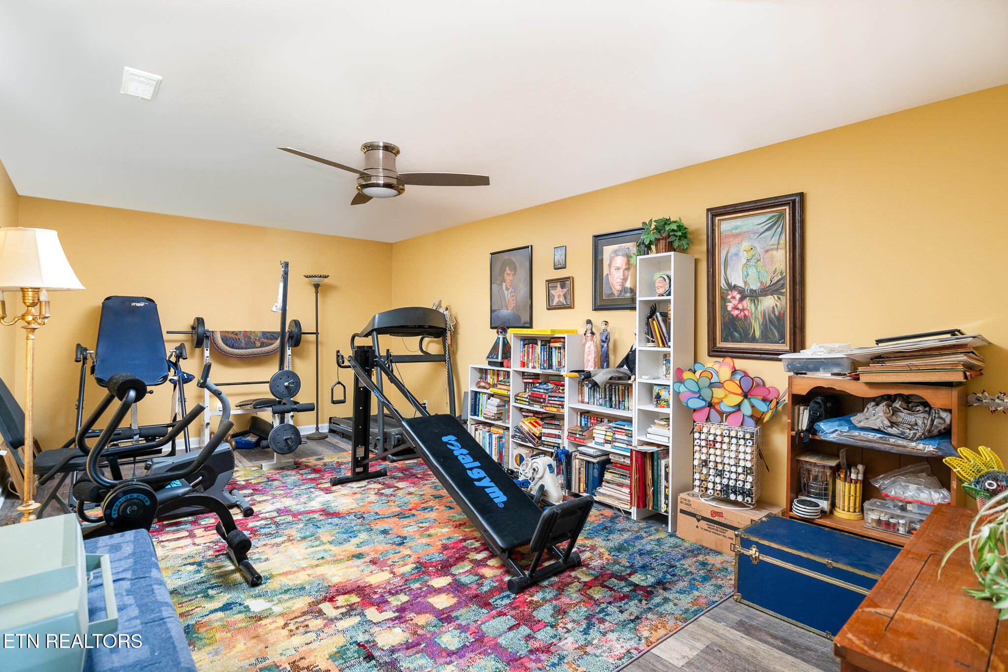 926 Hilltop Lane Kodak TN 37764
