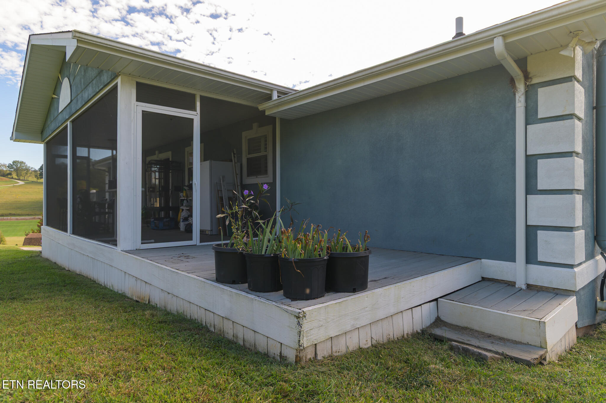 926 Hilltop Lane Kodak TN 37764