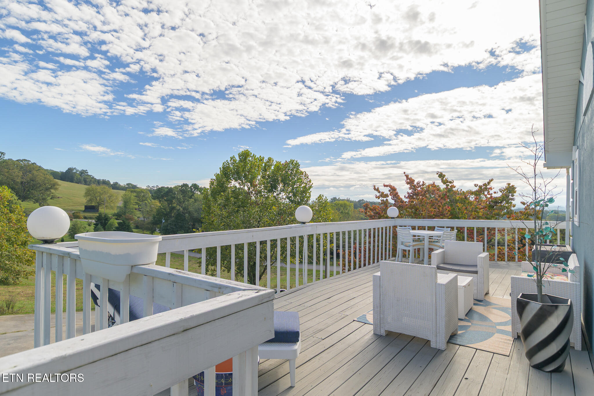 926 Hilltop Lane Kodak TN 37764