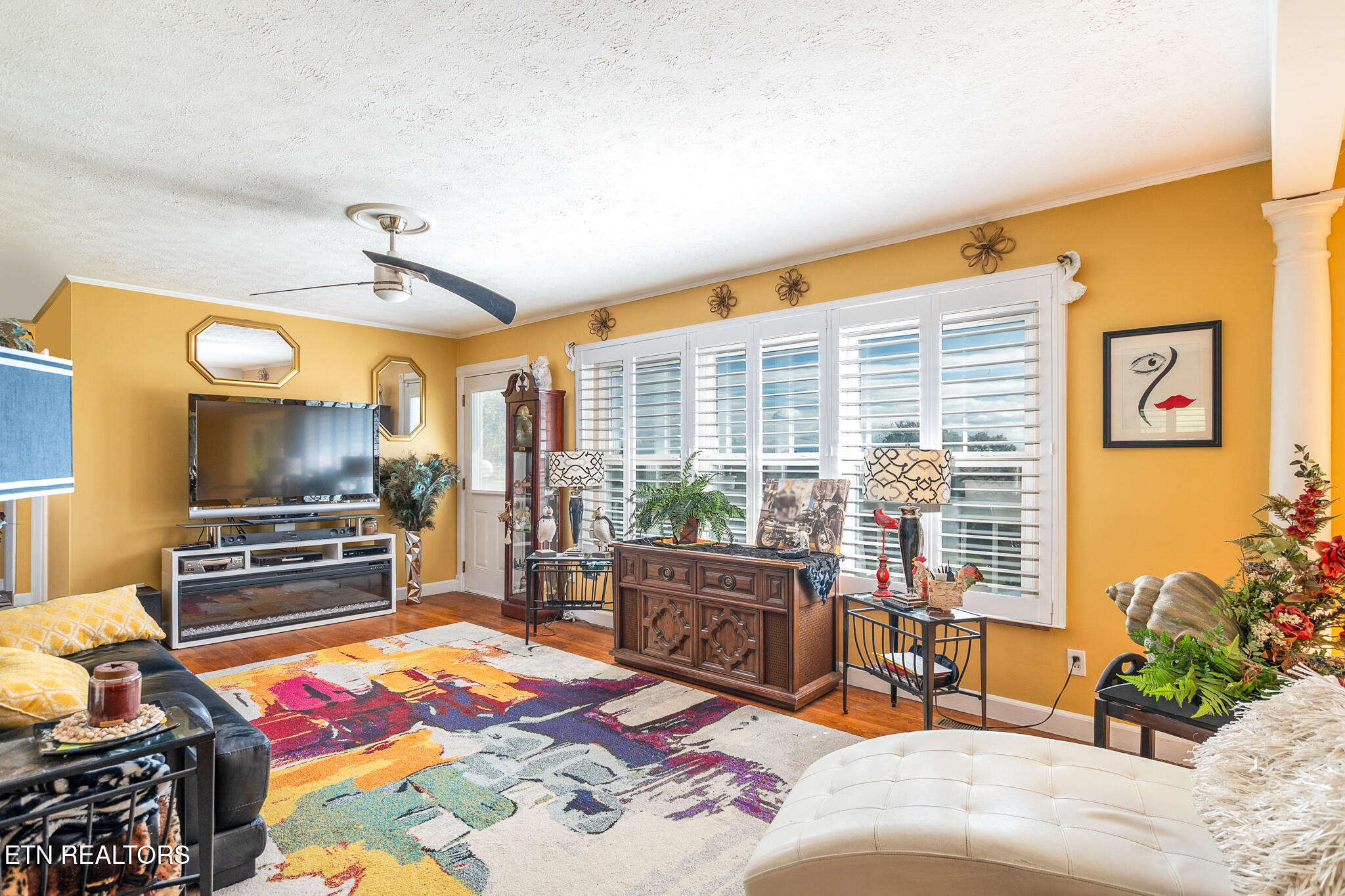 926 Hilltop Lane Kodak TN 37764