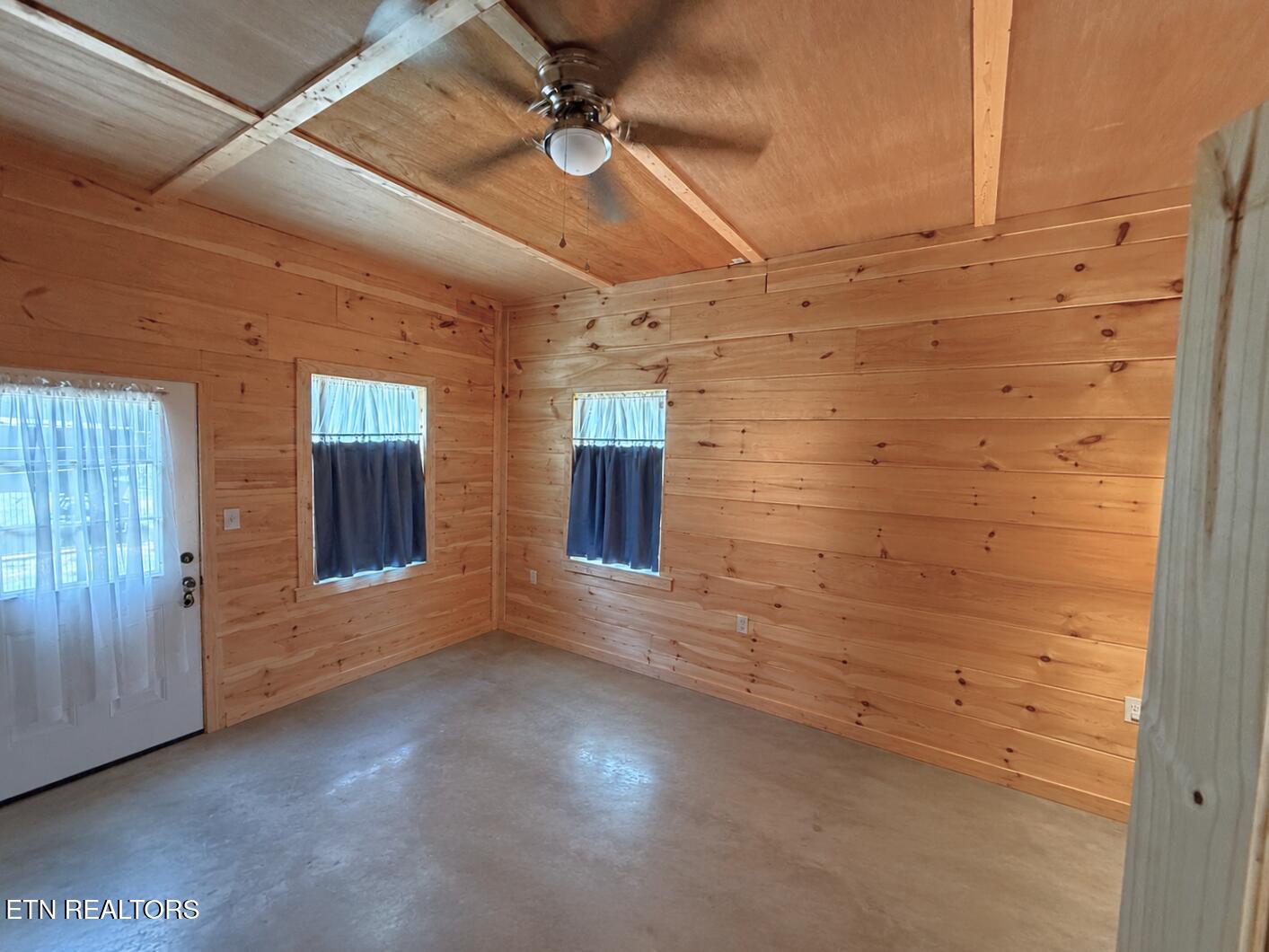1910 Seaton Road Greeneville TN 37743