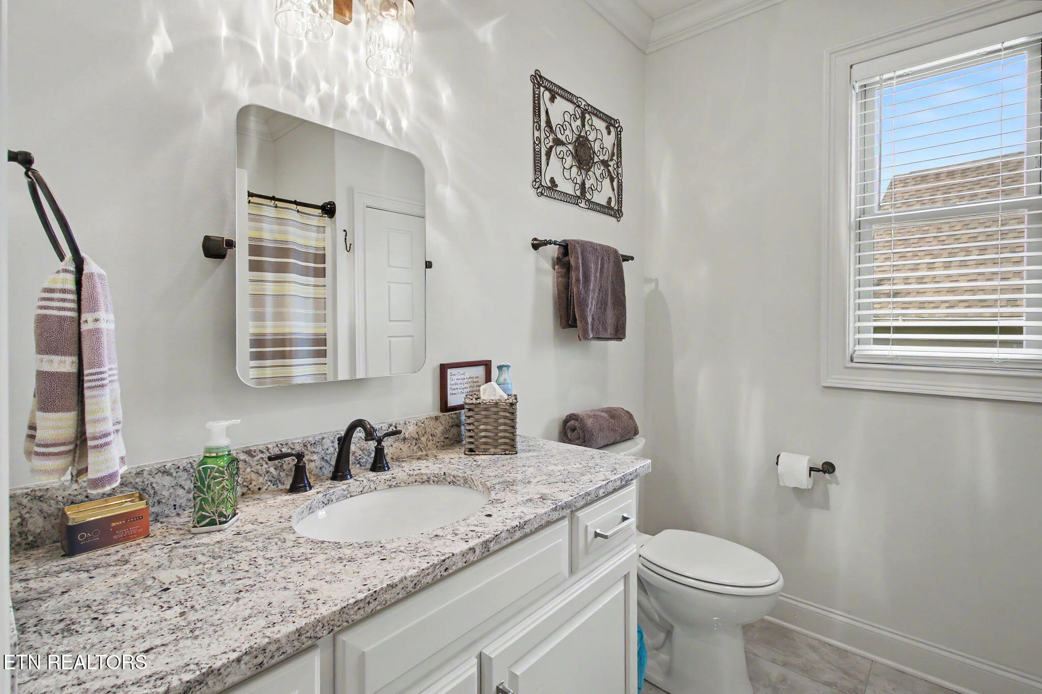 216 Mialaquo Circle Loudon TN 37774