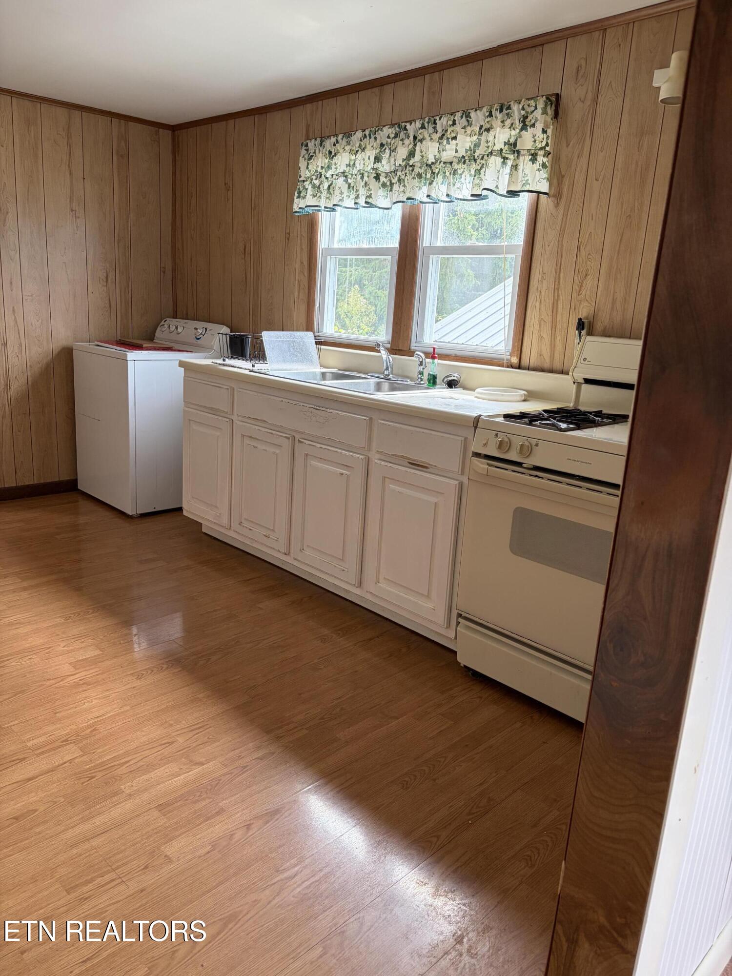 204 Blair Avenue Sweetwater TN 37874