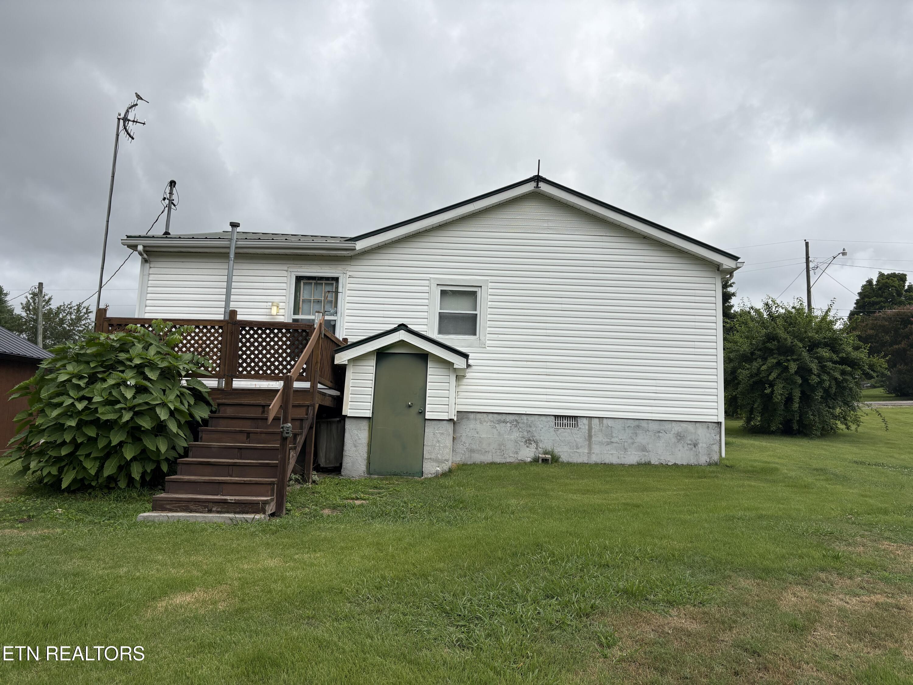 204 Blair Avenue Sweetwater TN 37874
