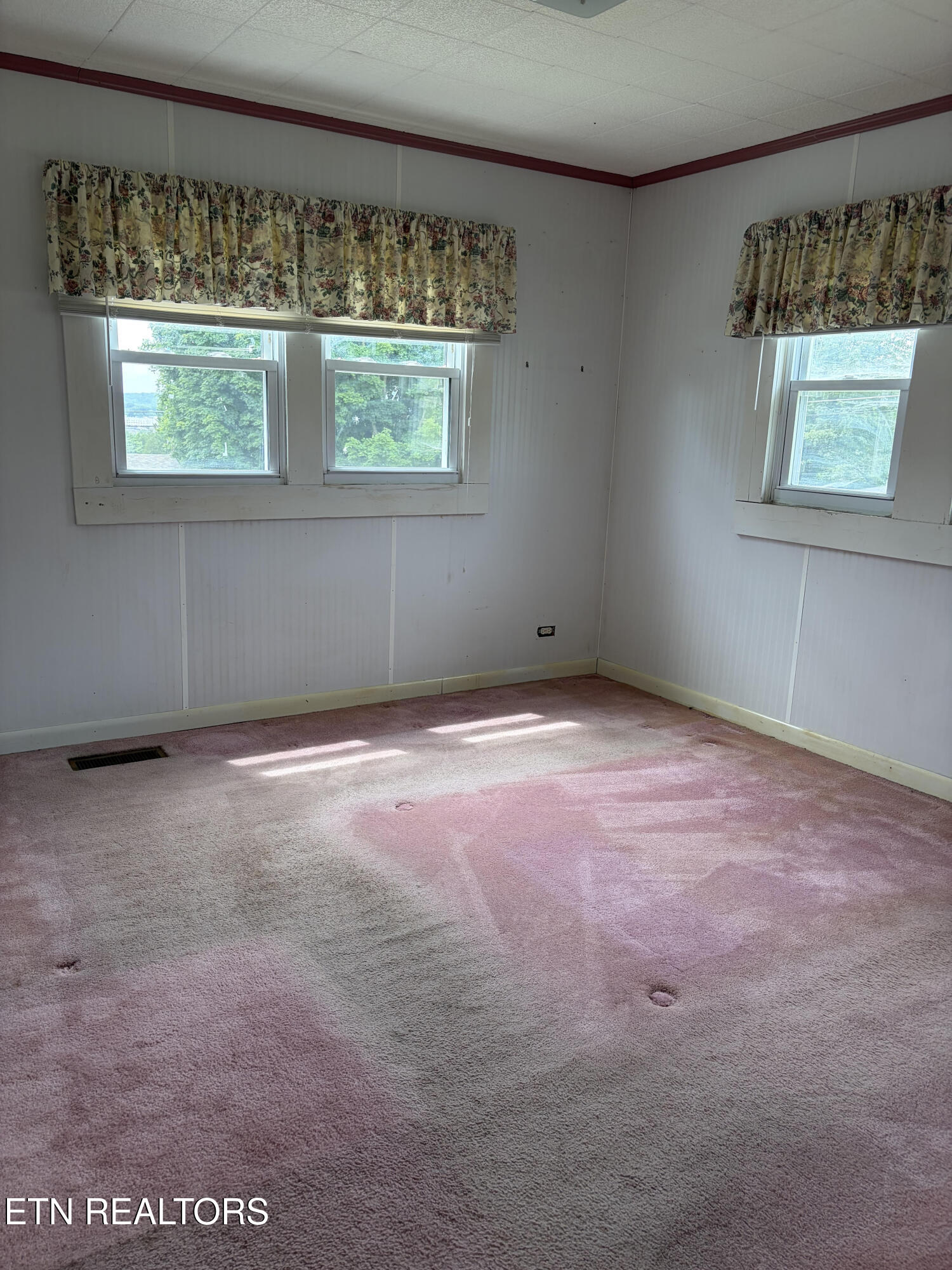 204 Blair Avenue Sweetwater TN 37874