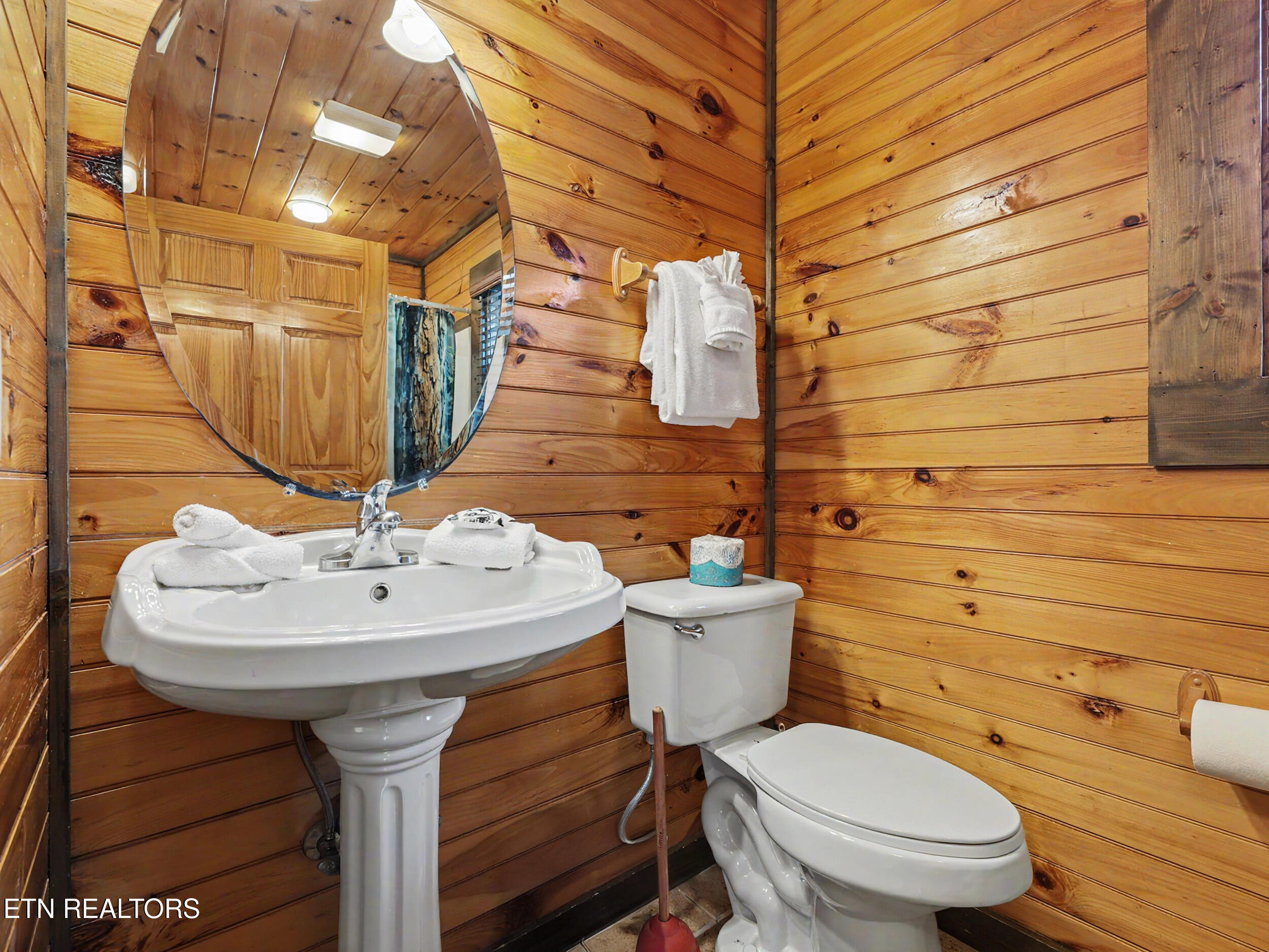 831 Spirit Loop Way Gatlinburg TN 37738