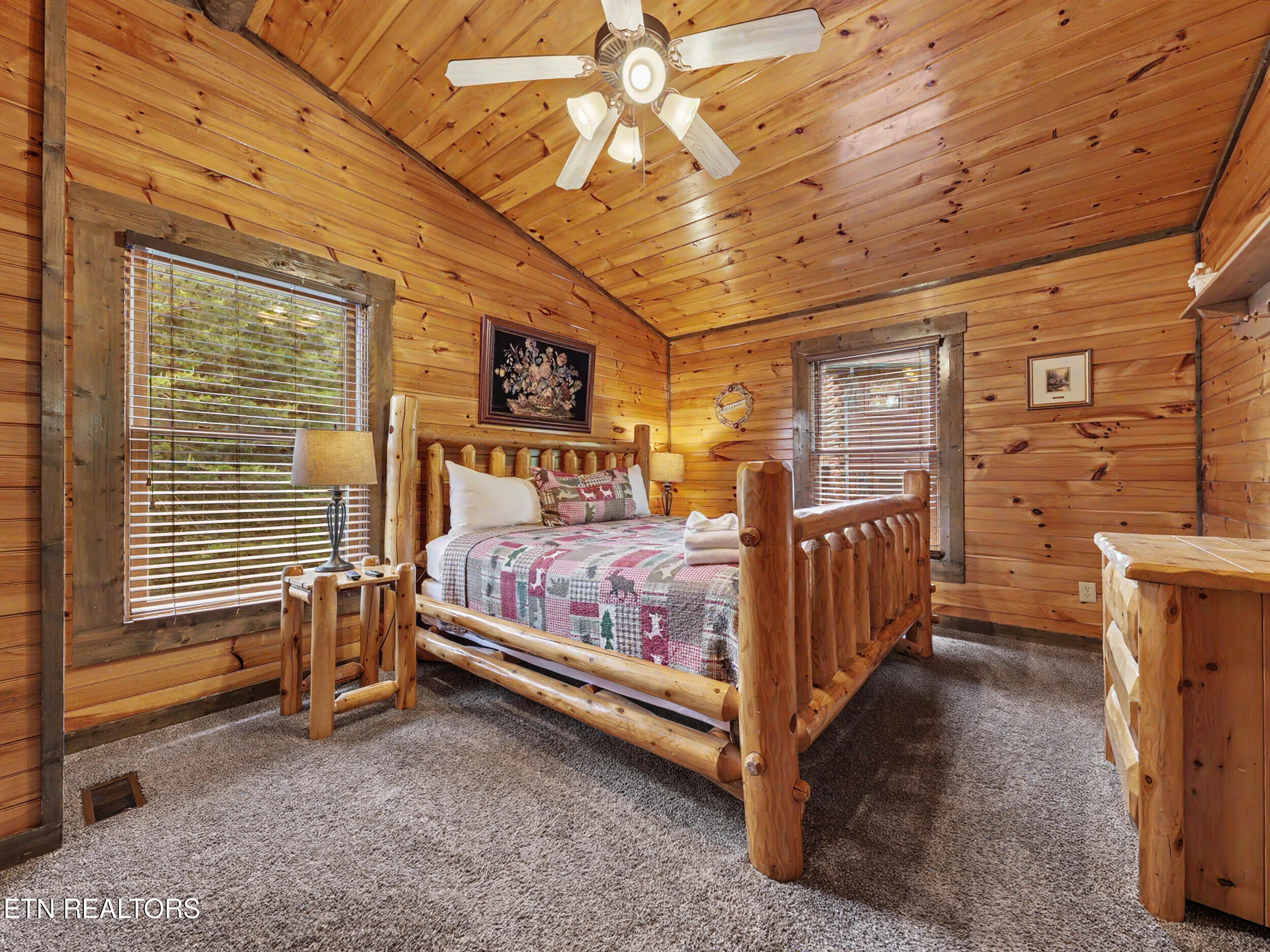 831 Spirit Loop Way Gatlinburg TN 37738