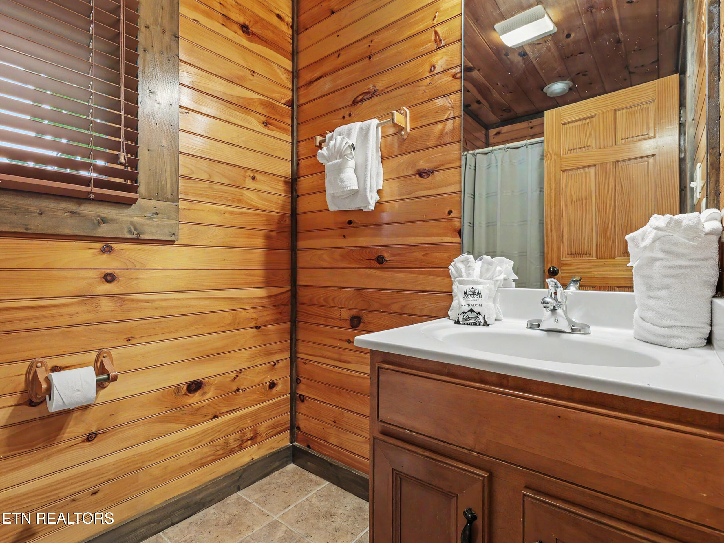 831 Spirit Loop Way Gatlinburg TN 37738
