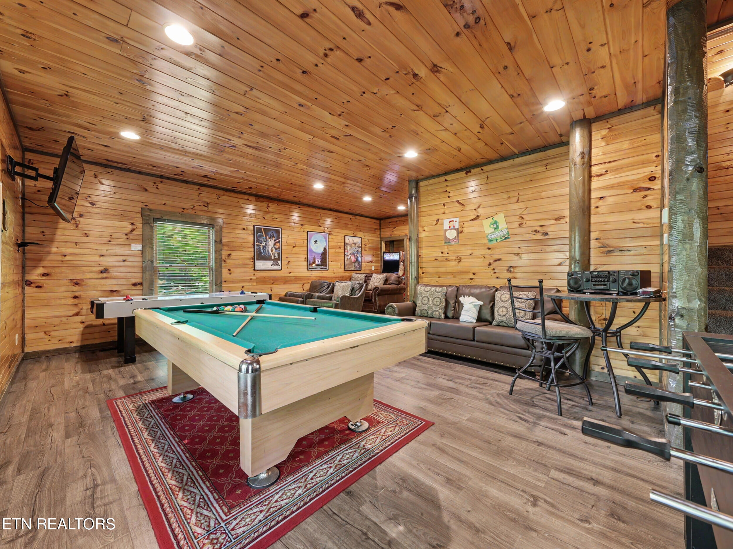 831 Spirit Loop Way Gatlinburg TN 37738