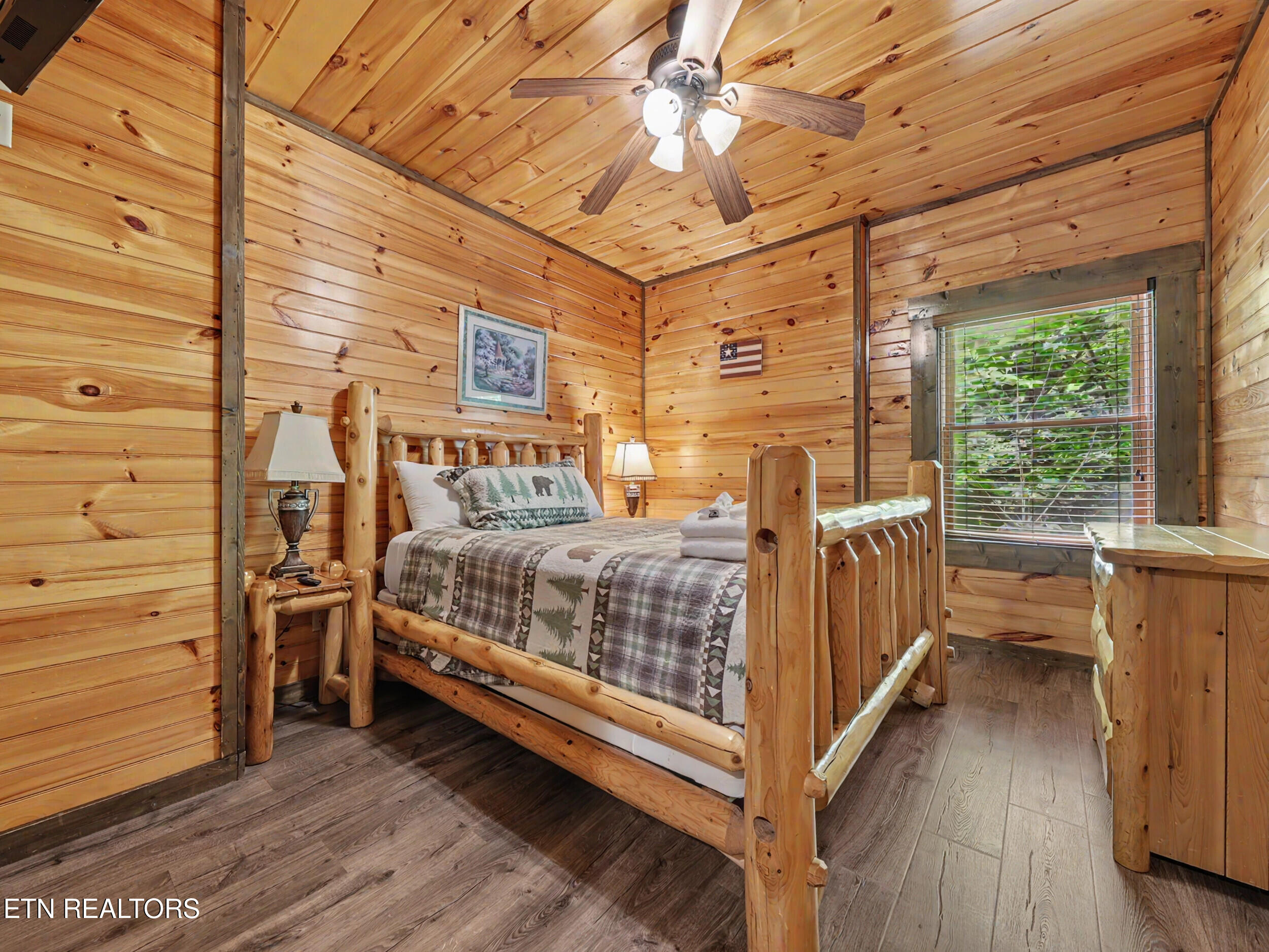 831 Spirit Loop Way Gatlinburg TN 37738