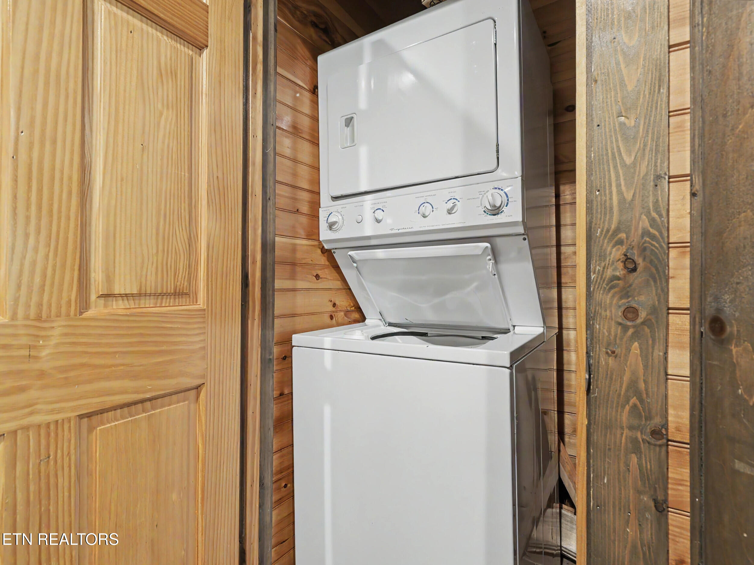 831 Spirit Loop Way Gatlinburg TN 37738