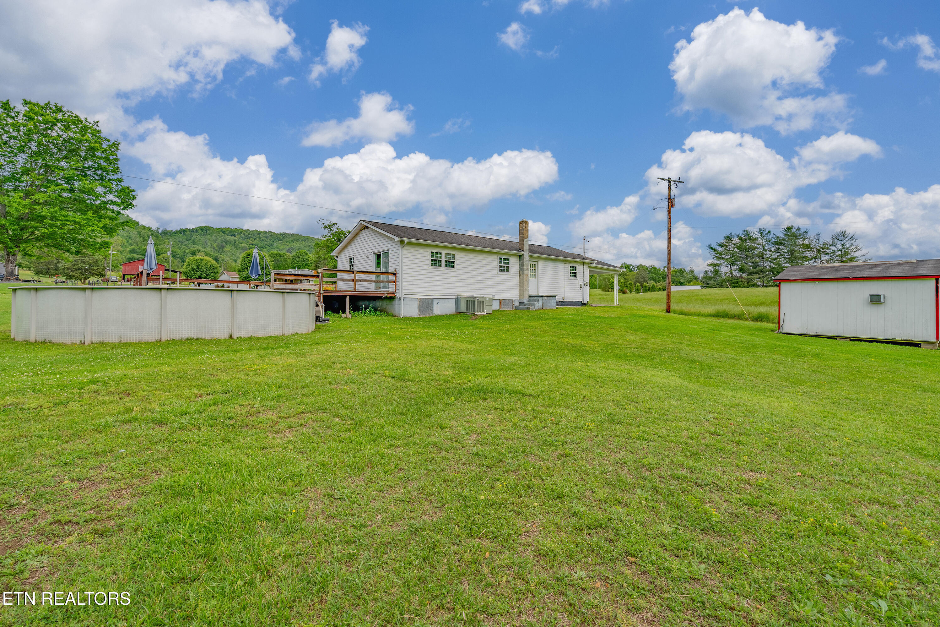 908 Tater Valley Road Luttrell TN 37779