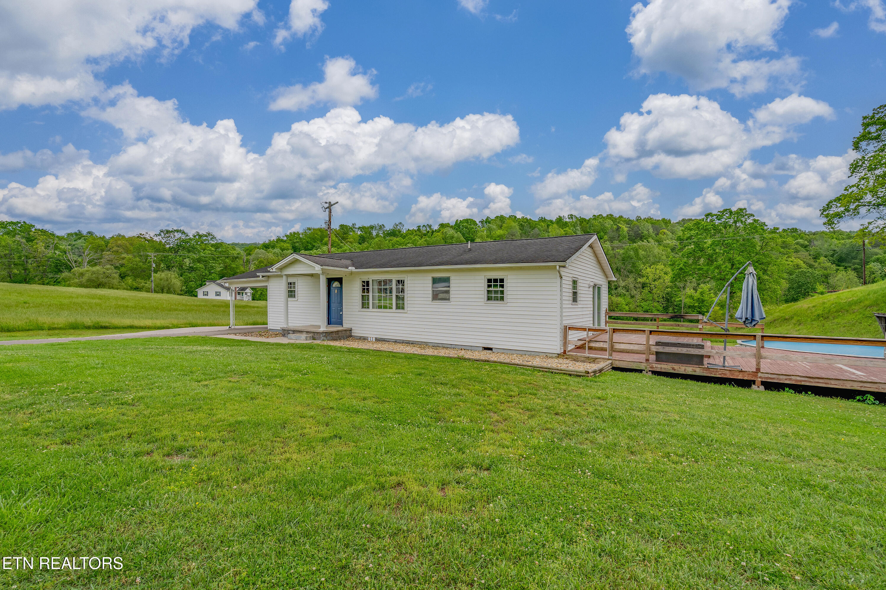 908 Tater Valley Road Luttrell TN 37779