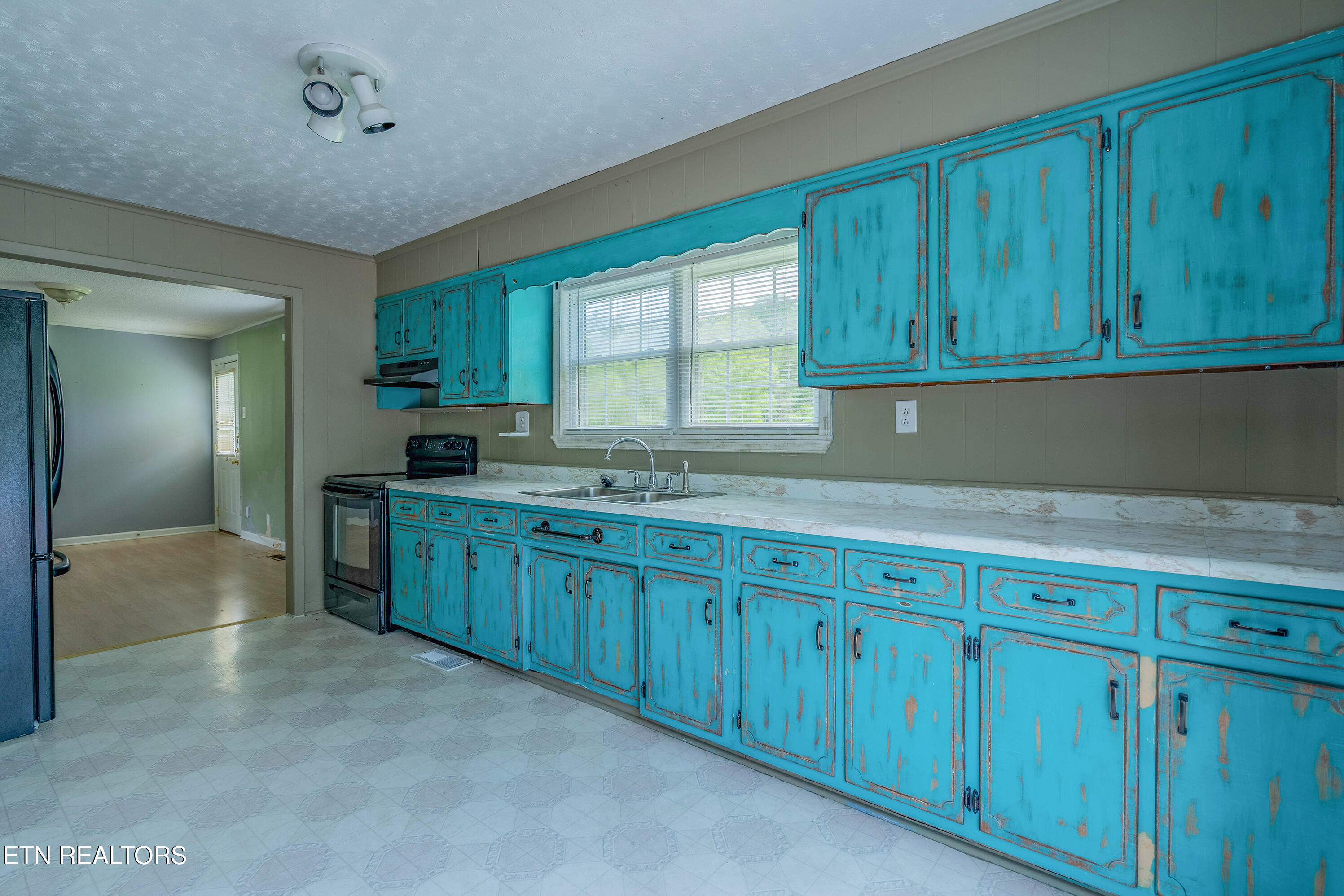 908 Tater Valley Road Luttrell TN 37779