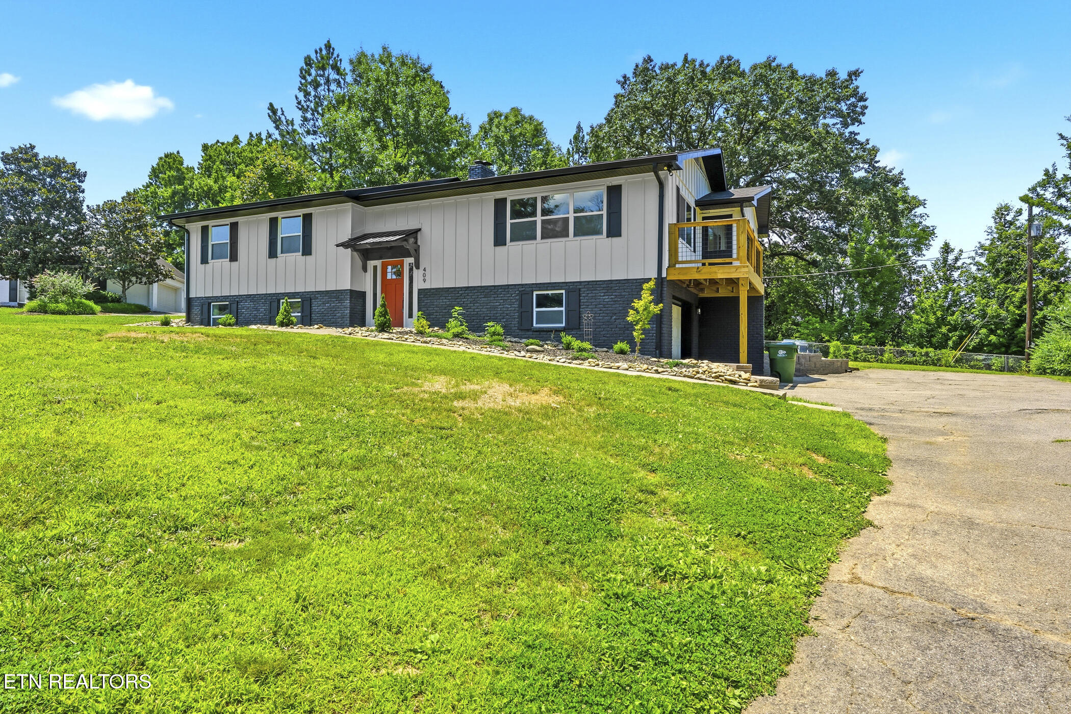 409 Belle Meade Drive Maryville TN 37803