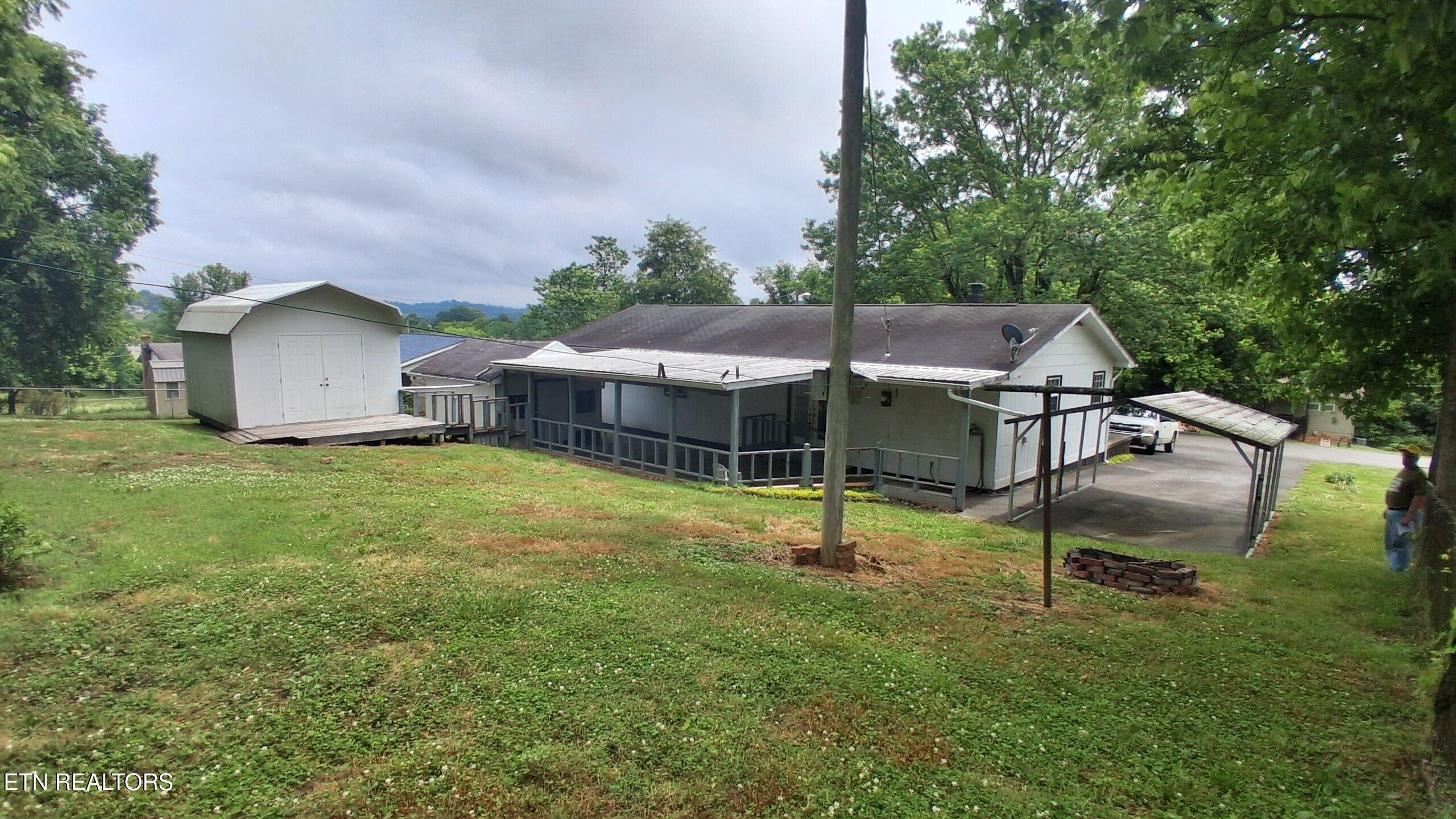 106 Walnut Street New Tazewell TN 37825