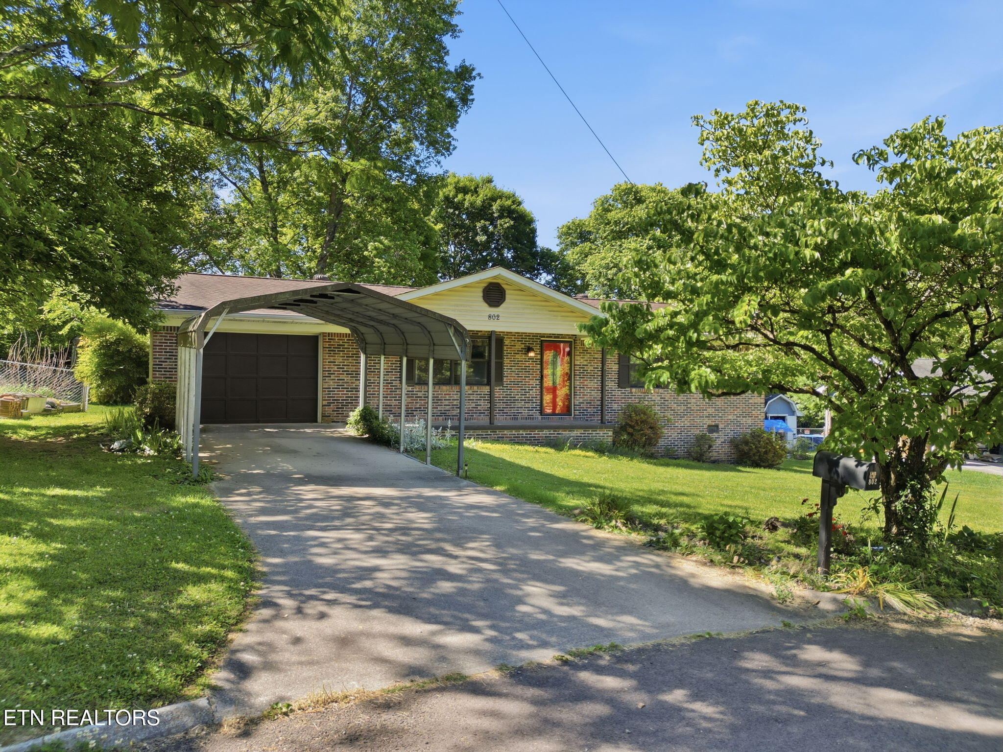 802 Lake Glen Lane Knoxville TN 37920