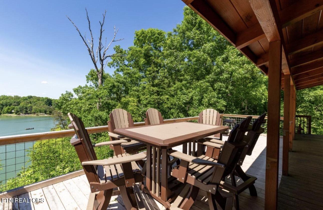 2145 Stillhouse Road Dandridge TN 37725
