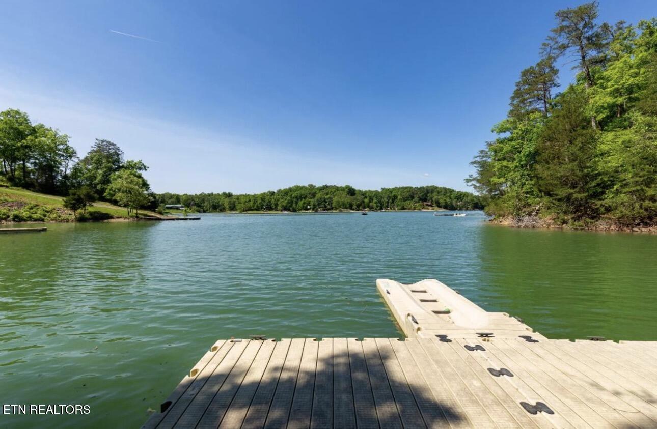 2145 Stillhouse Road Dandridge TN 37725