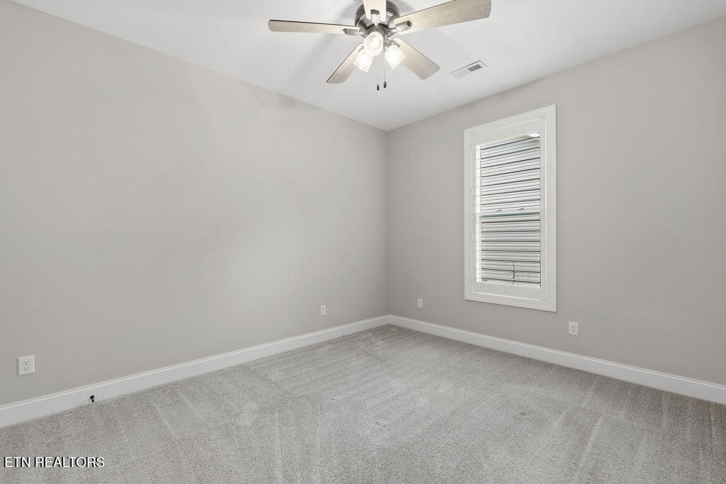162 Tsuhdatsi Way Loudon TN 37774
