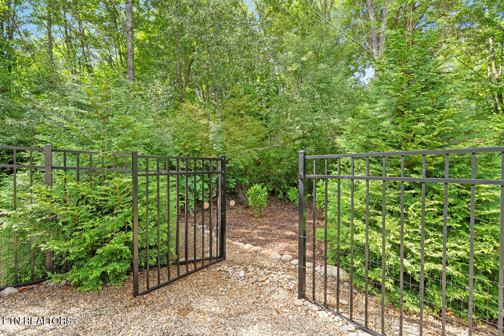 162 Tsuhdatsi Way Loudon TN 37774