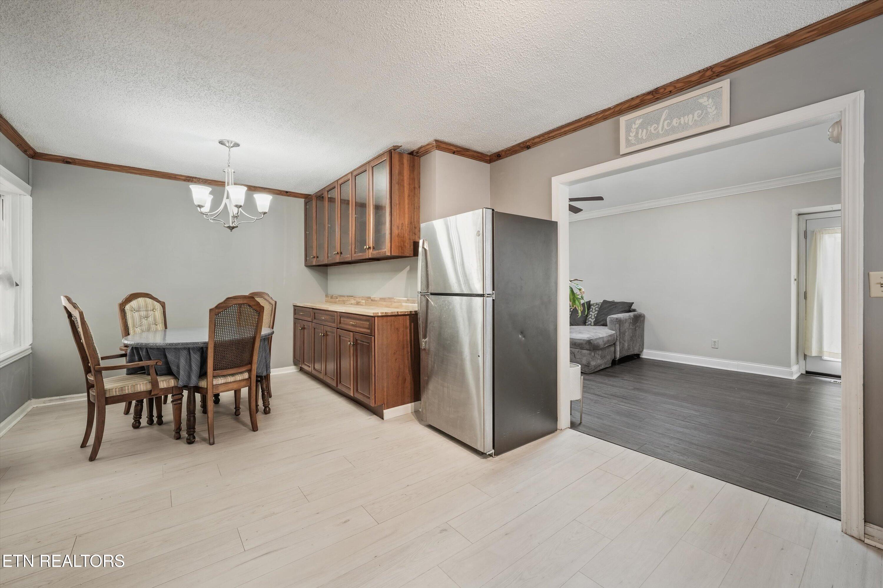 303 W Outer Drive Oak Ridge TN 37830