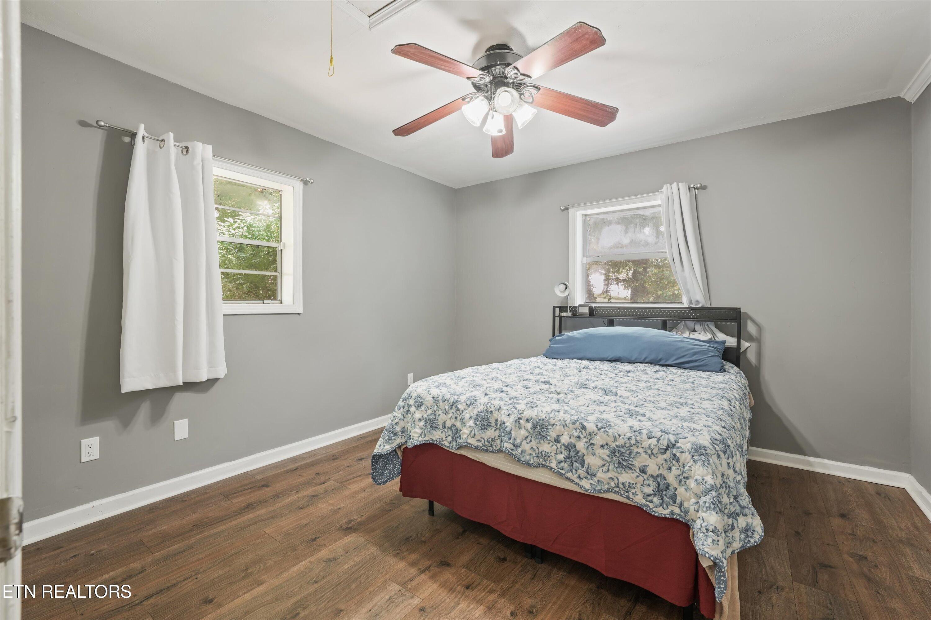 303 W Outer Drive Oak Ridge TN 37830
