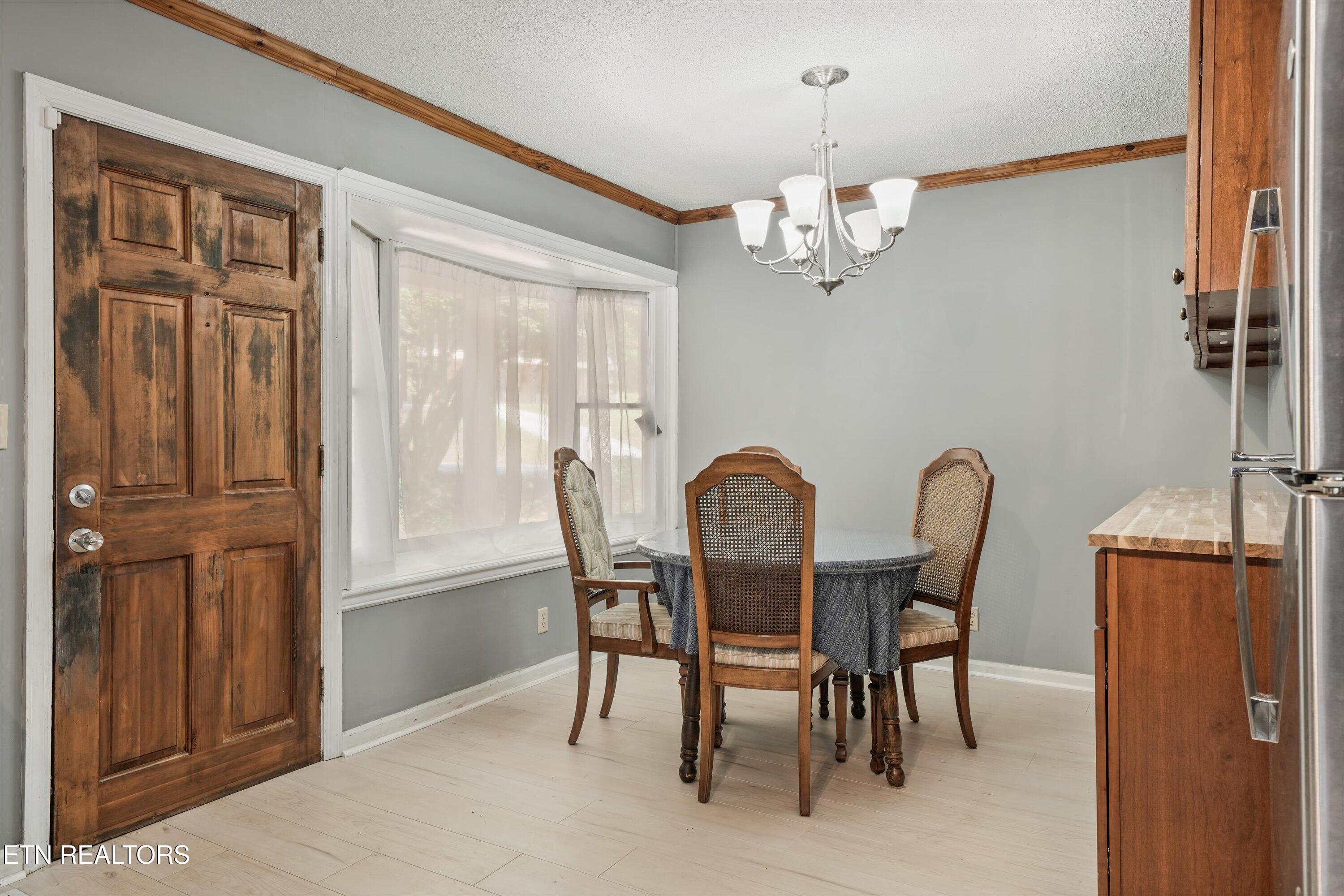 303 W Outer Drive Oak Ridge TN 37830