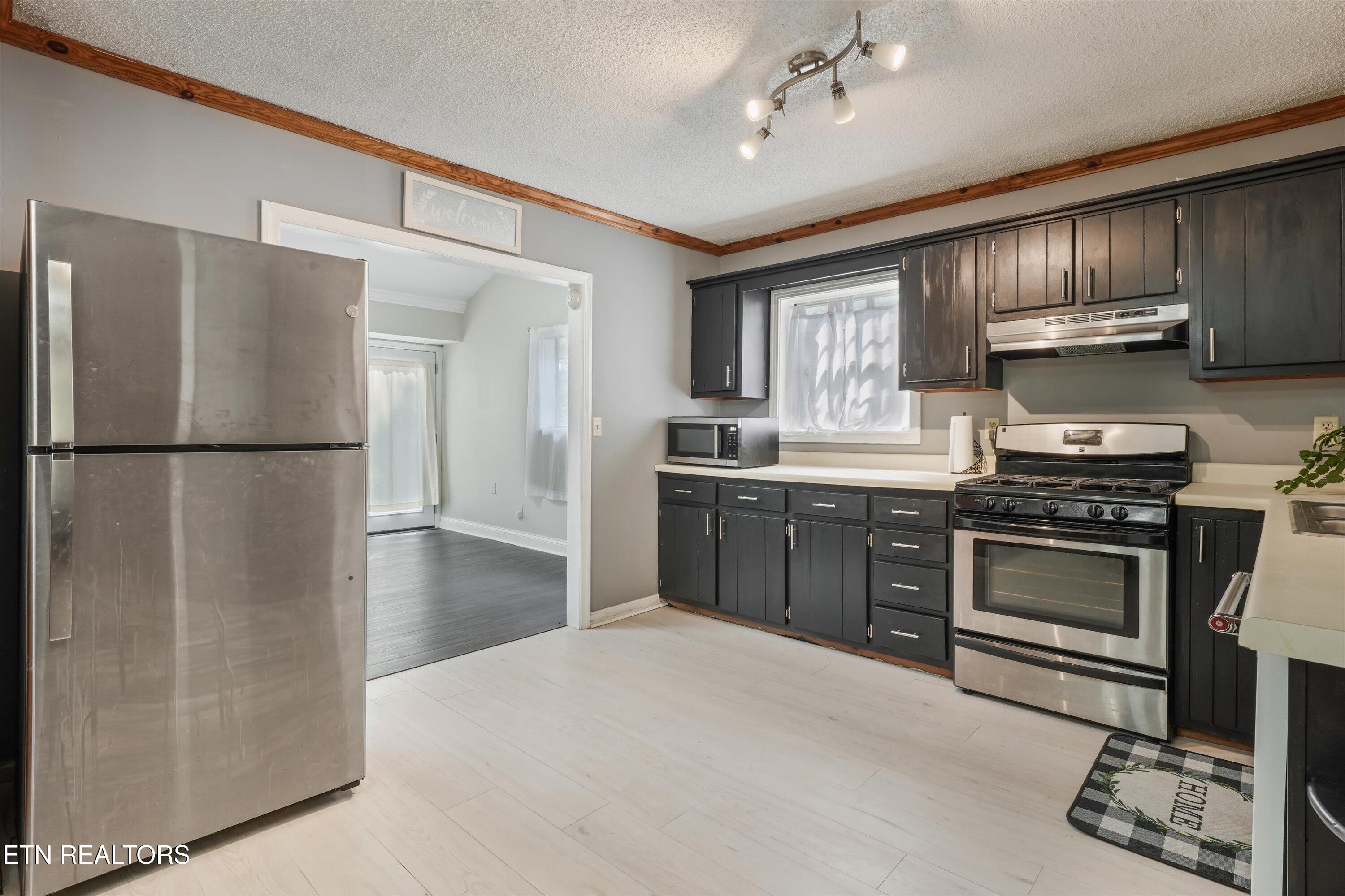303 W Outer Drive Oak Ridge TN 37830