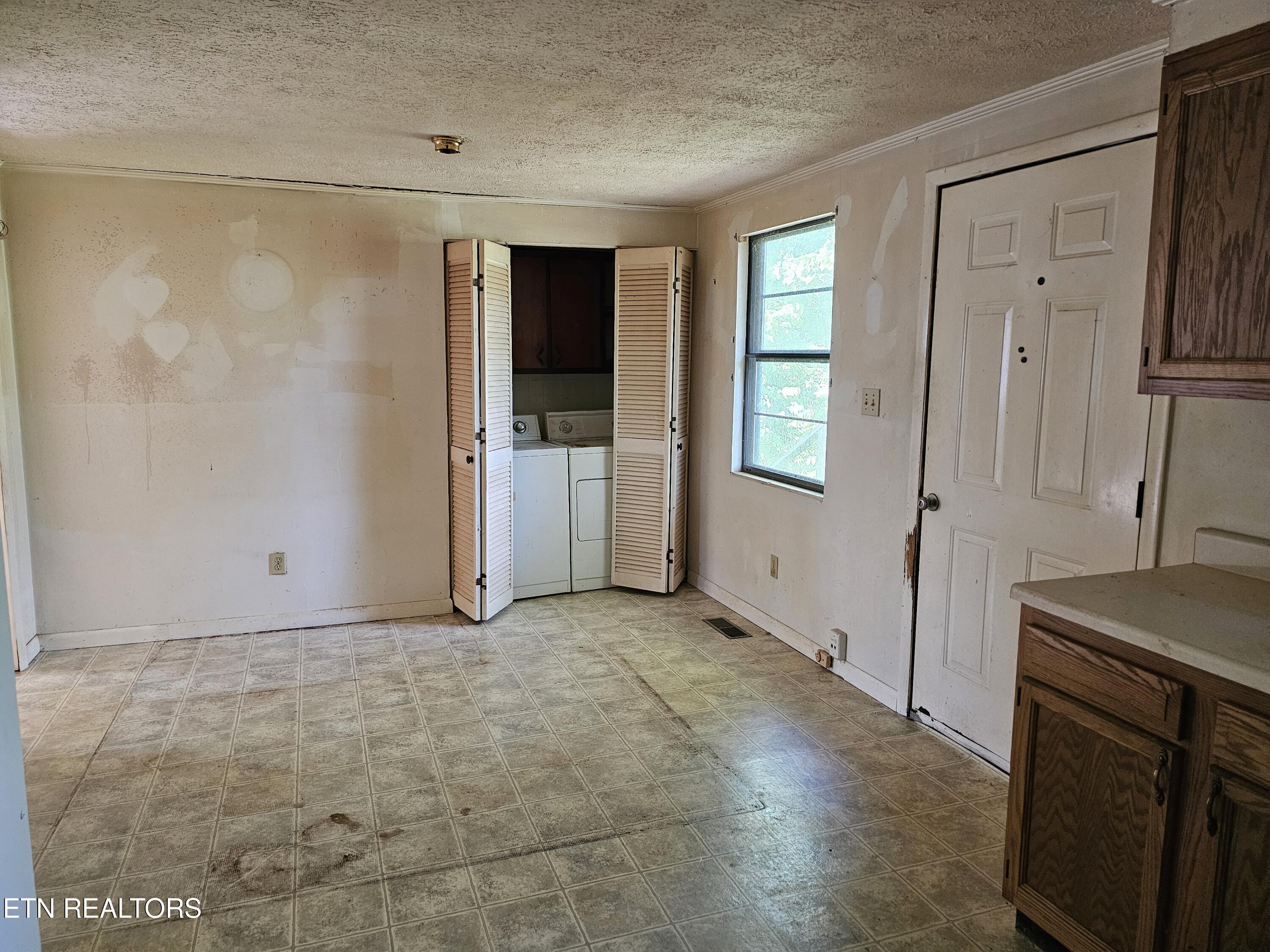 341 Warwick Lane Maynardville TN 37807