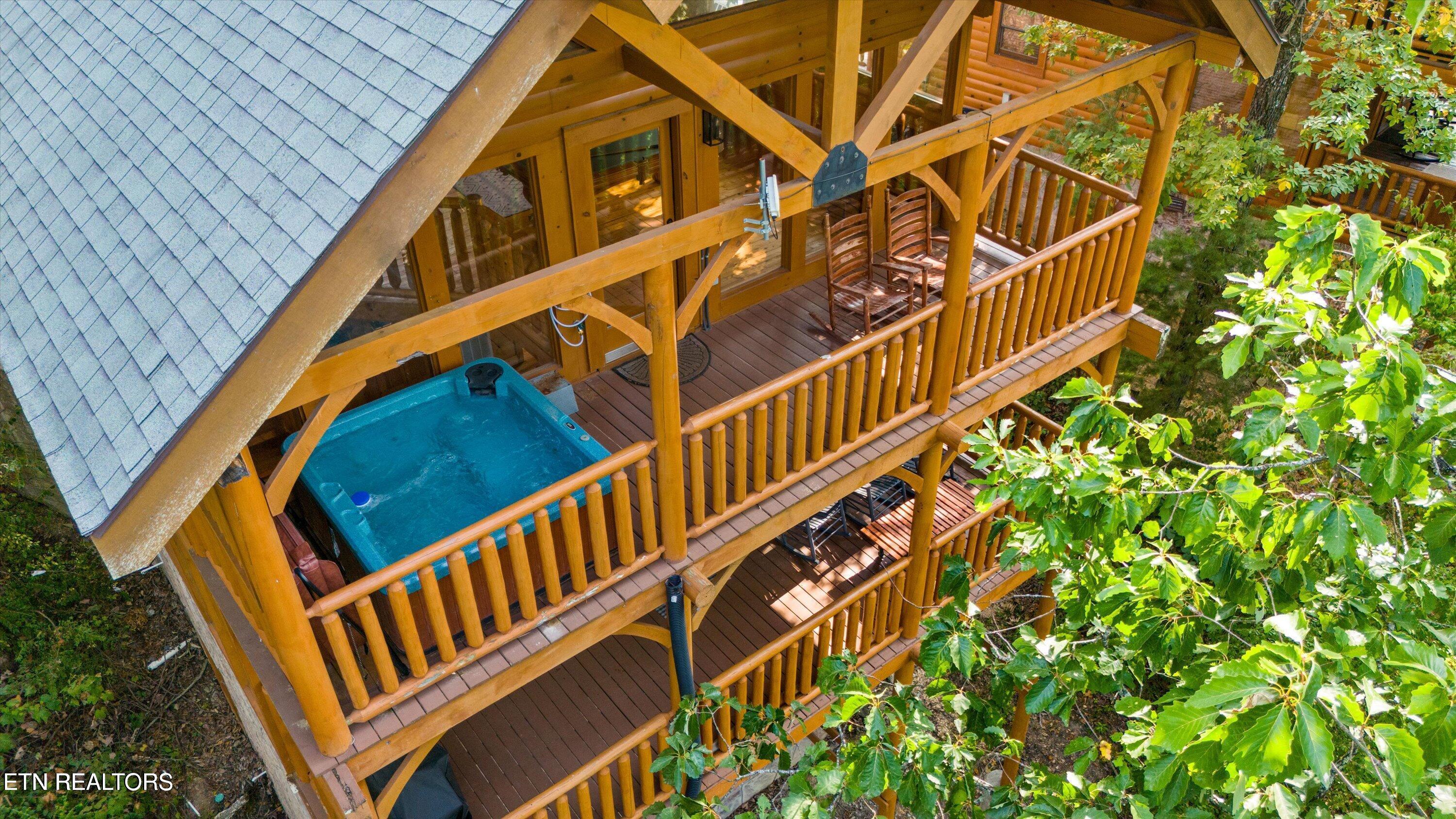 1109 Autumn Path Way Sevierville TN 37862