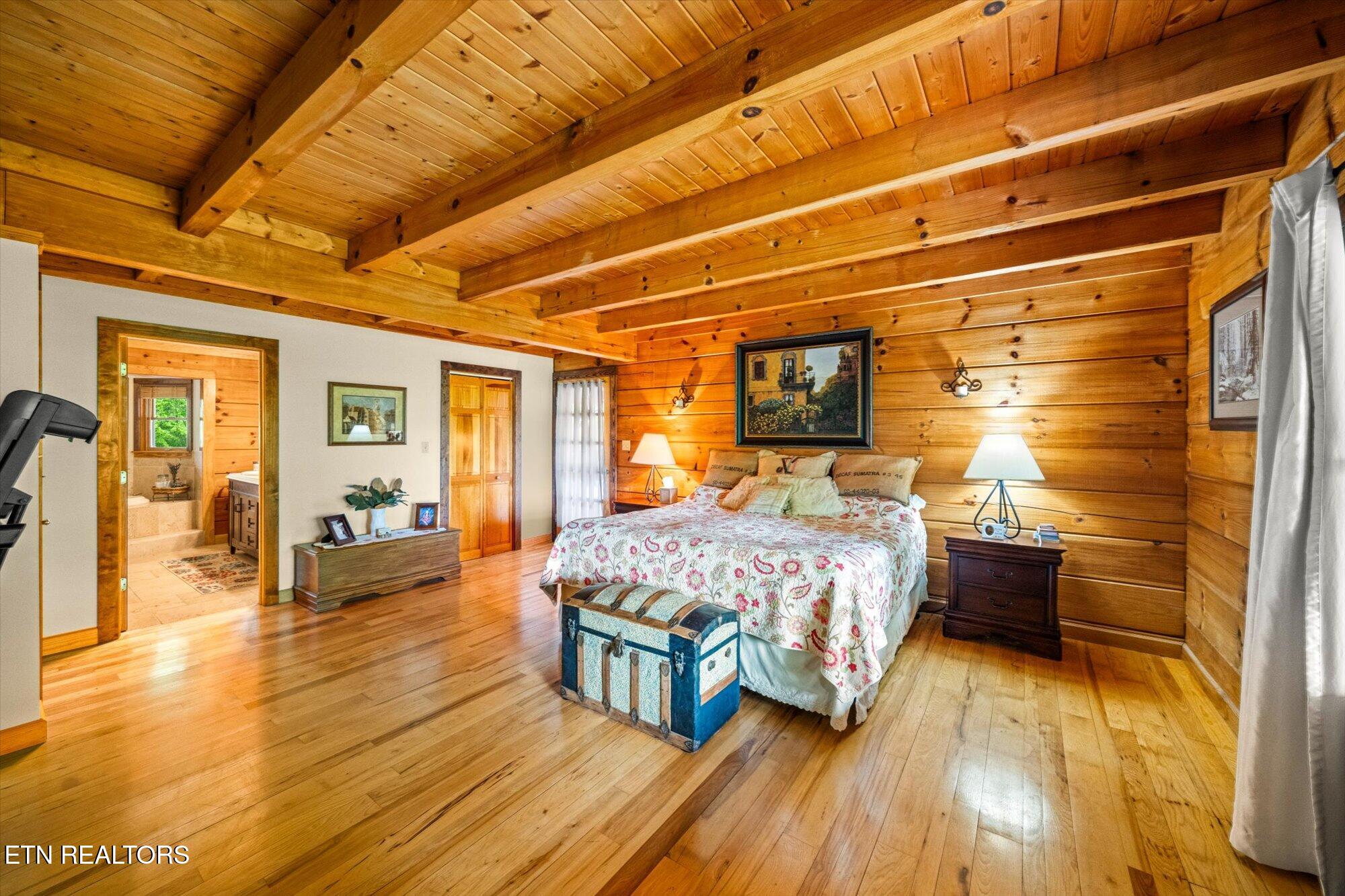761 N Knob Creek Road Seymour TN 37865