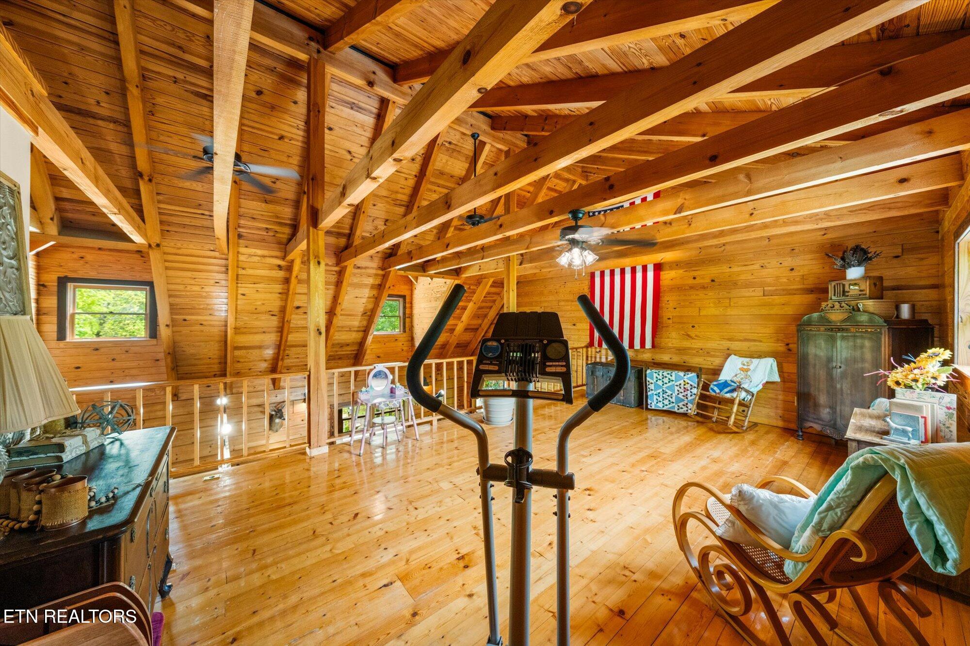 761 N Knob Creek Road Seymour TN 37865