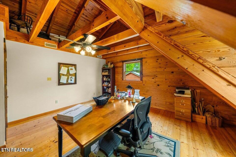 761 N Knob Creek Road Seymour TN 37865